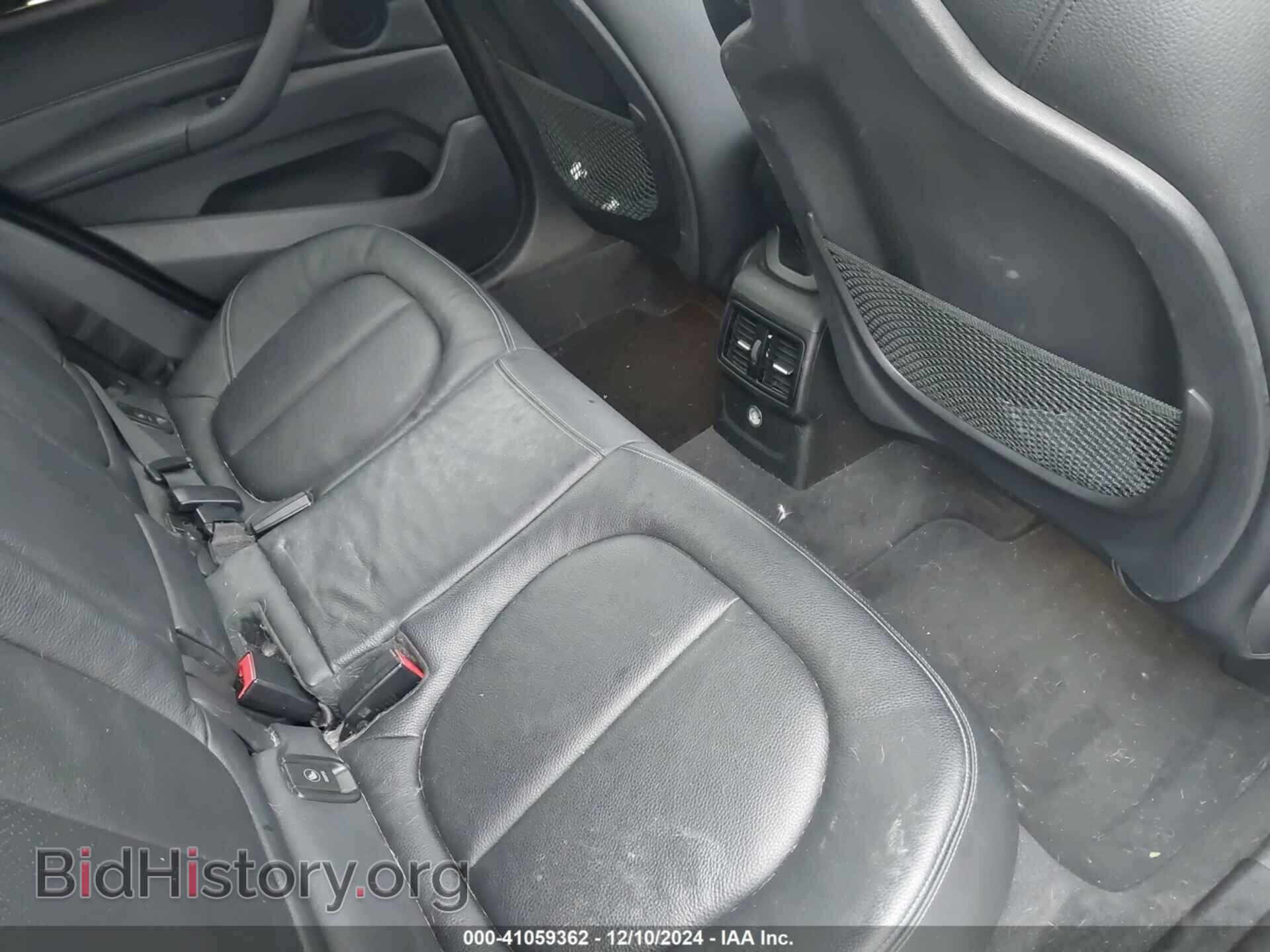 2017 BMW X1 - VIN: WBXHT3C32H5F85637 - Фото 8