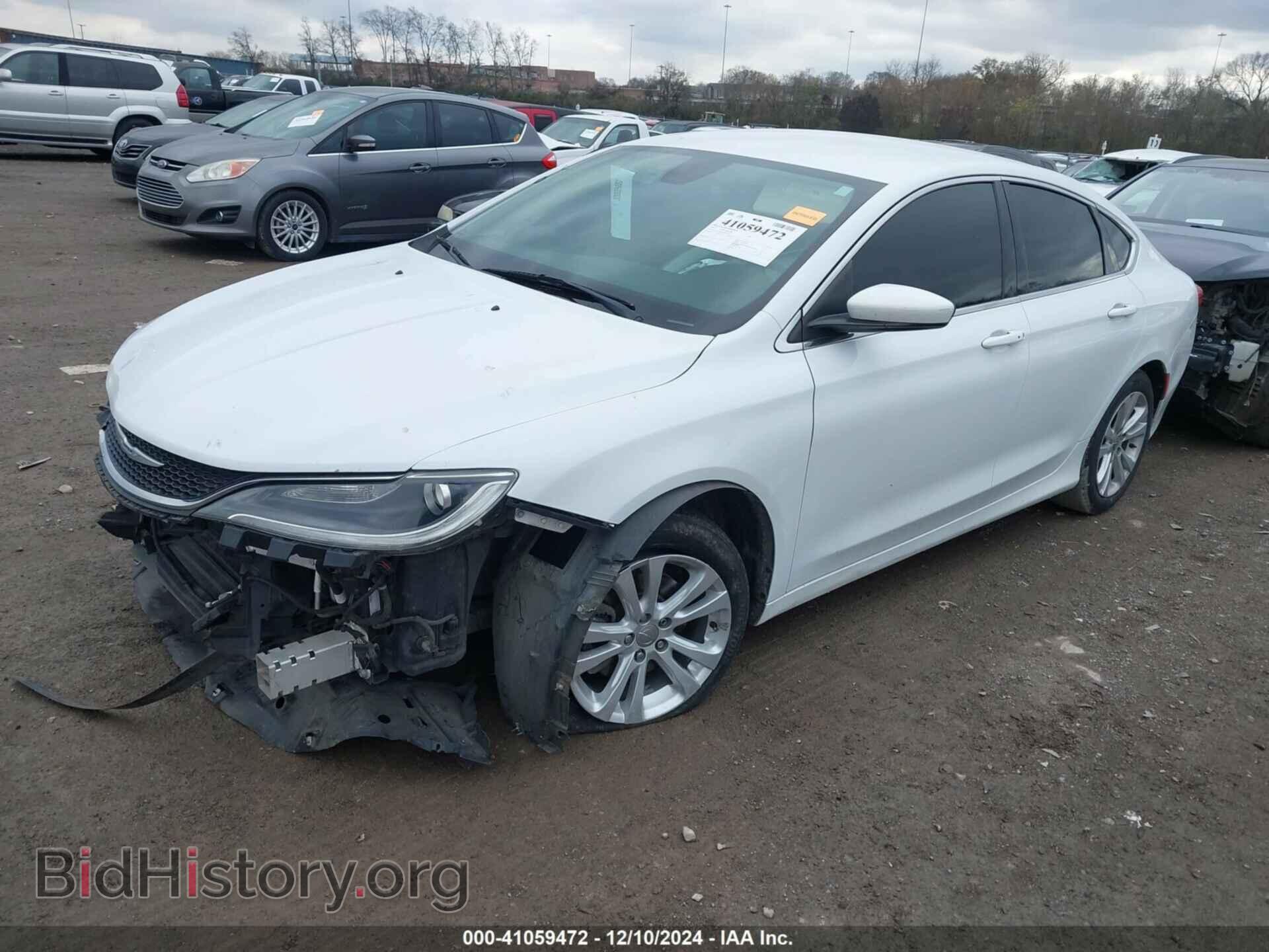 2015 CHRYSLER 200 - VIN: 1C3CCCAB6FN562247 - Photo 2