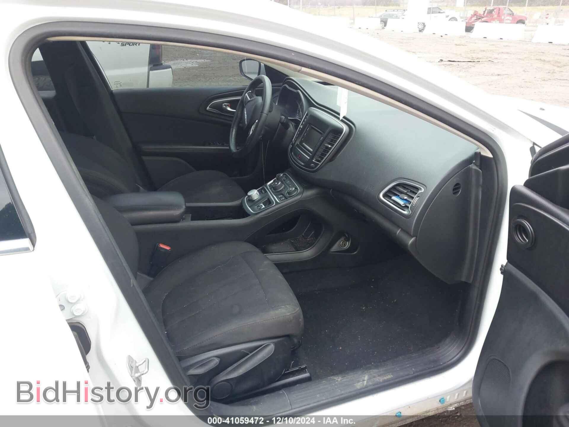 2015 CHRYSLER 200 - VIN: 1C3CCCAB6FN562247 - Photo 5