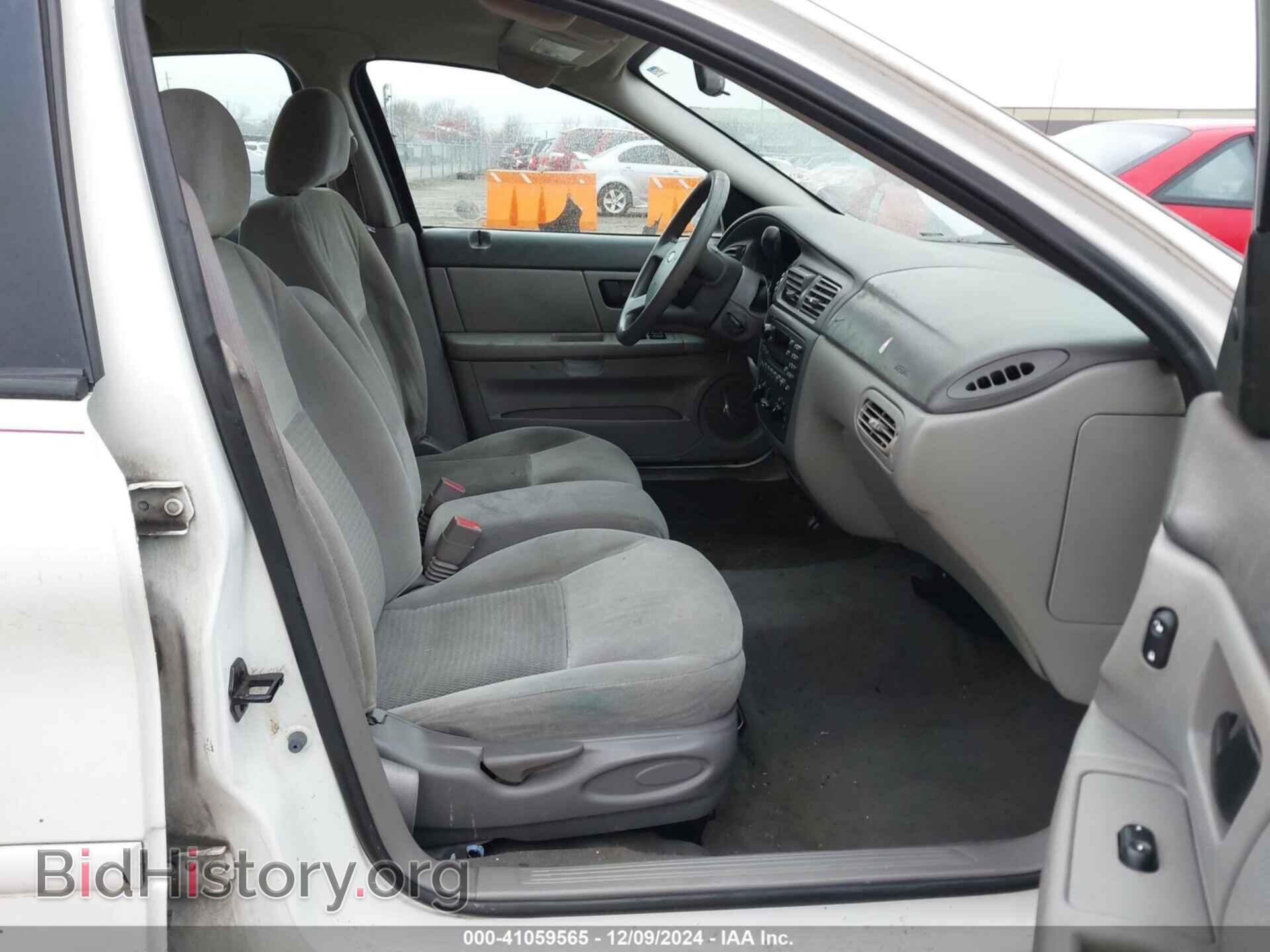 2006 FORD TAURUS - VIN: 1FAFP53U06A196743 - Фото 5