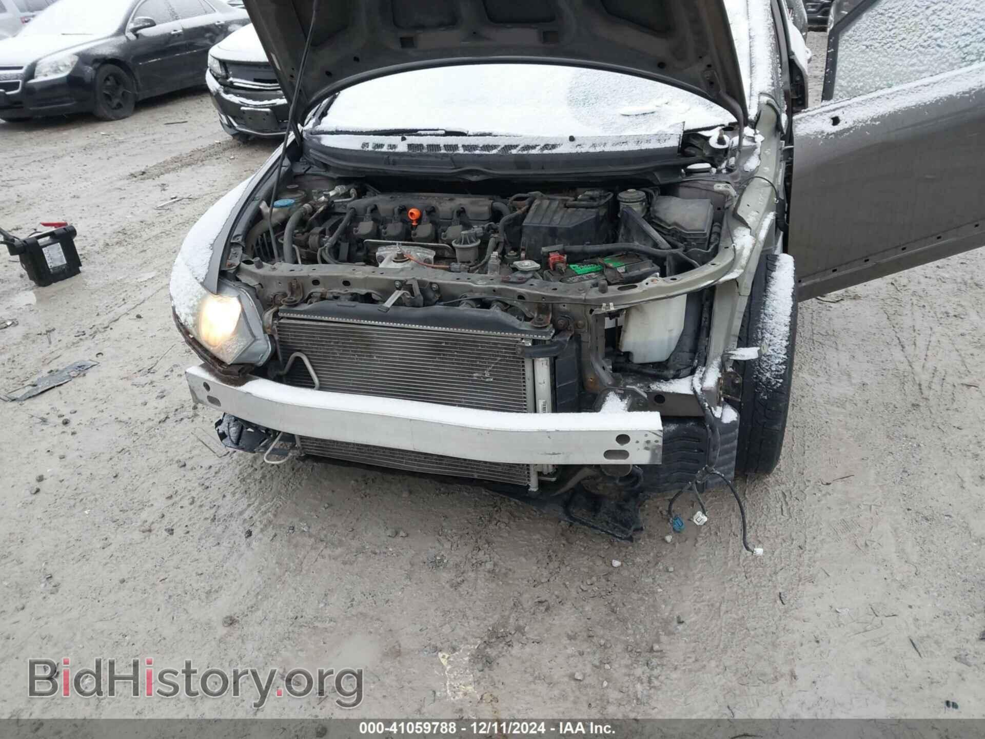 2010 HONDA CIVIC - VIN: 19XFA1F57AE030718 - Фото 6