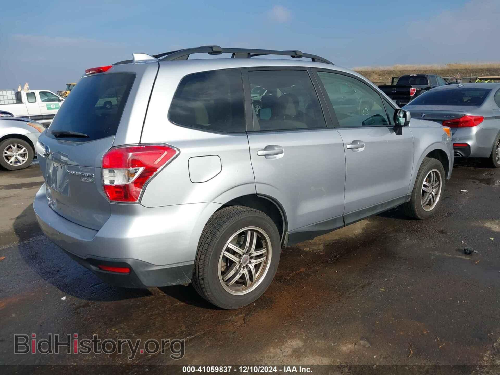 2016 SUBARU FORESTER - VIN: JF2SJADC8GH505975 - Фото 4