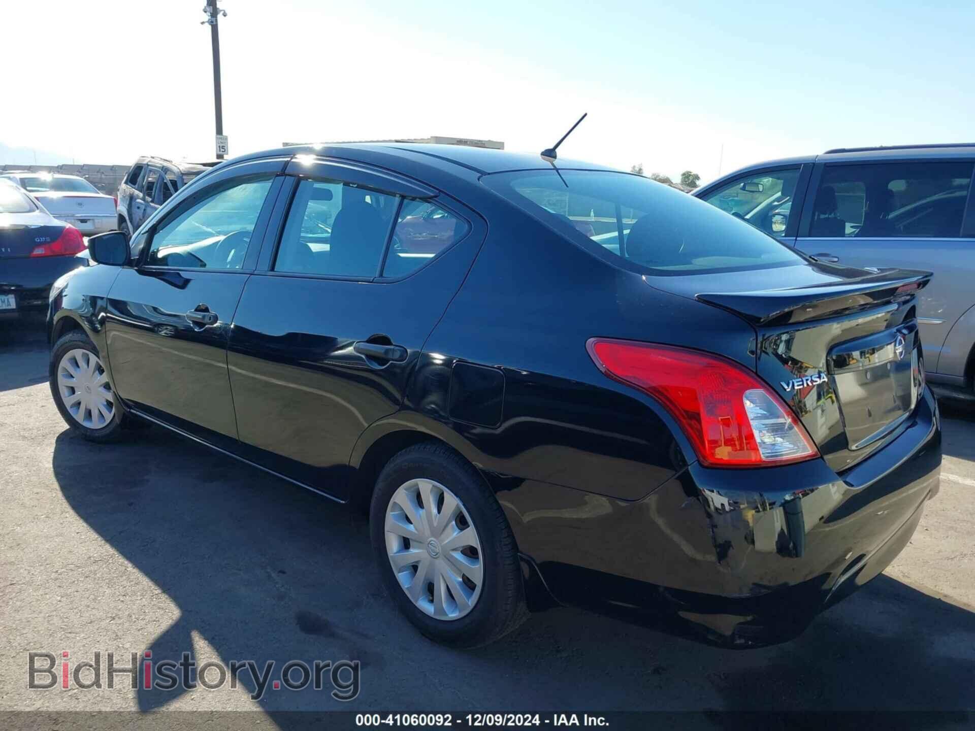 2017 NISSAN VERSA - VIN: 3N1CN7AP8HL908653 - Фото 3
