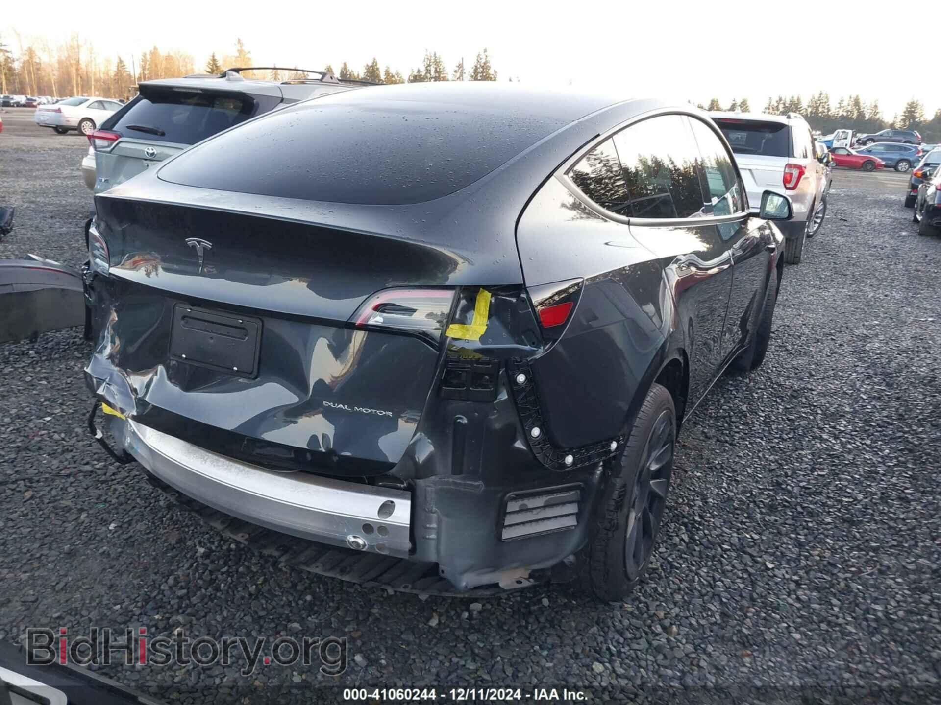 2024 TESLA MODEL Y - VIN: 7SAYGDEE9RF014197 - Фото 4