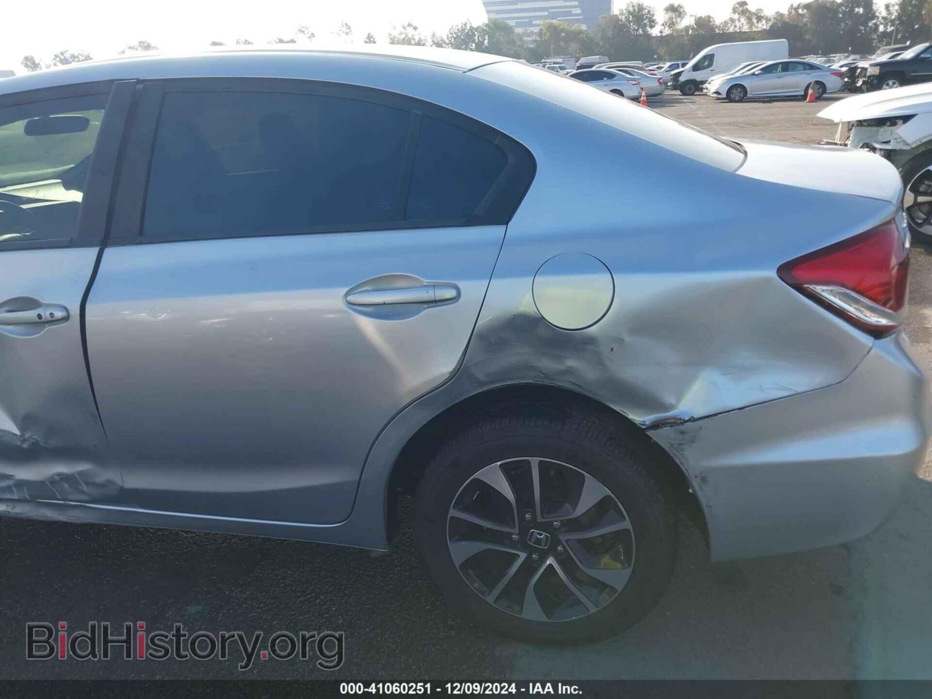 2015 HONDA CIVIC - VIN: 19XFB2F8XFE206567 - Фото 6