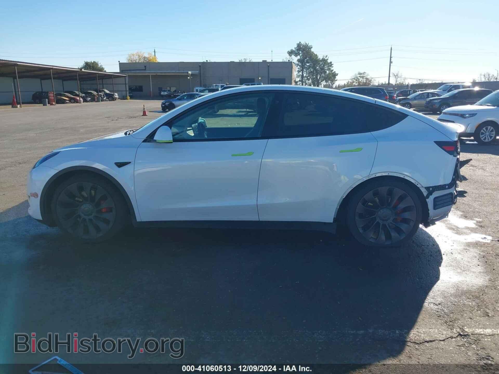 2022 TESLA MODEL Y - VIN: 7SAYGDEF0NF390807 - Фото 15