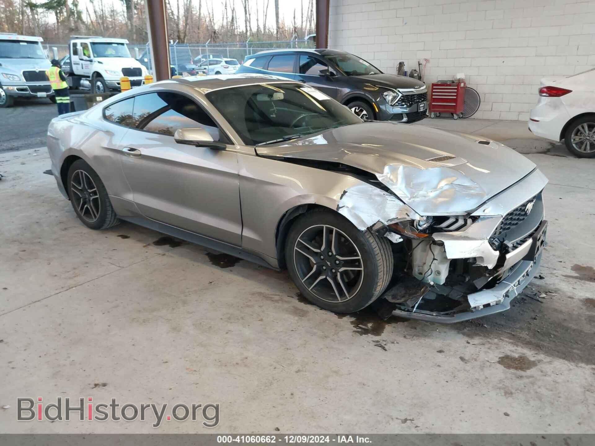 Photo 1FA6P8TH9L5138977 - FORD MUSTANG 2020