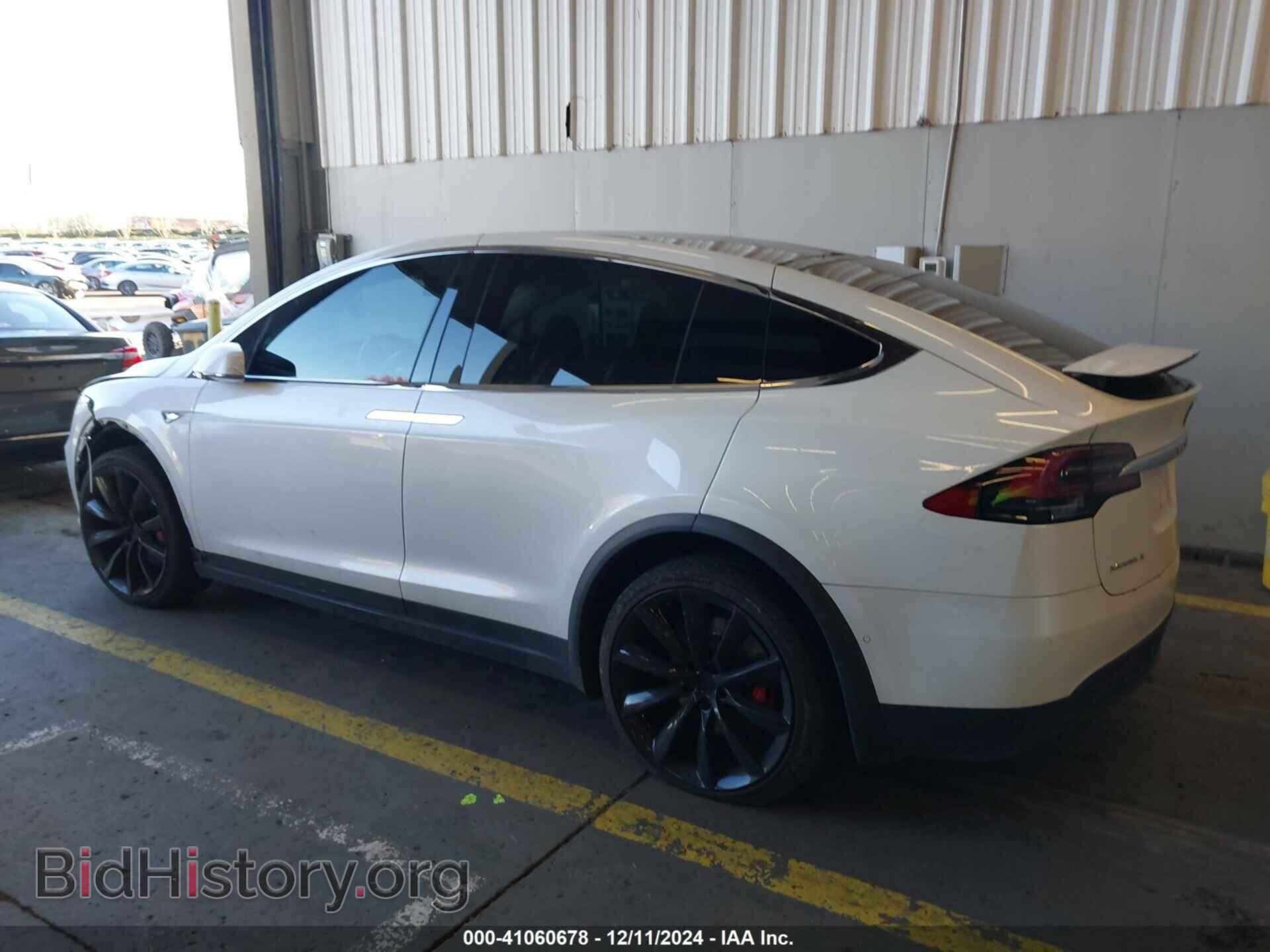 2016 TESLA MODEL X - VIN: 5YJXCBE40GF000685 - Фото 3