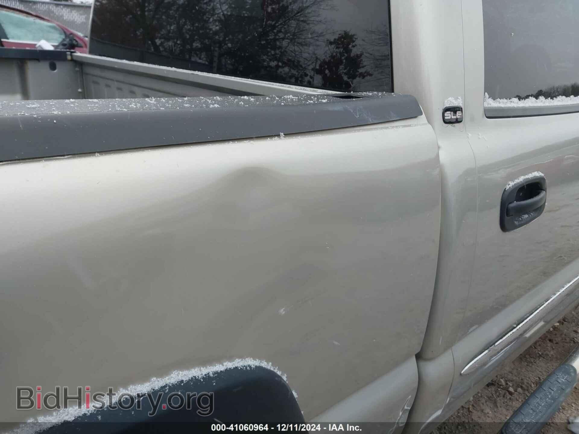 2005 GMC SIERRA 1500 - VIN: 2GTEK13T451203142 - Фото 21