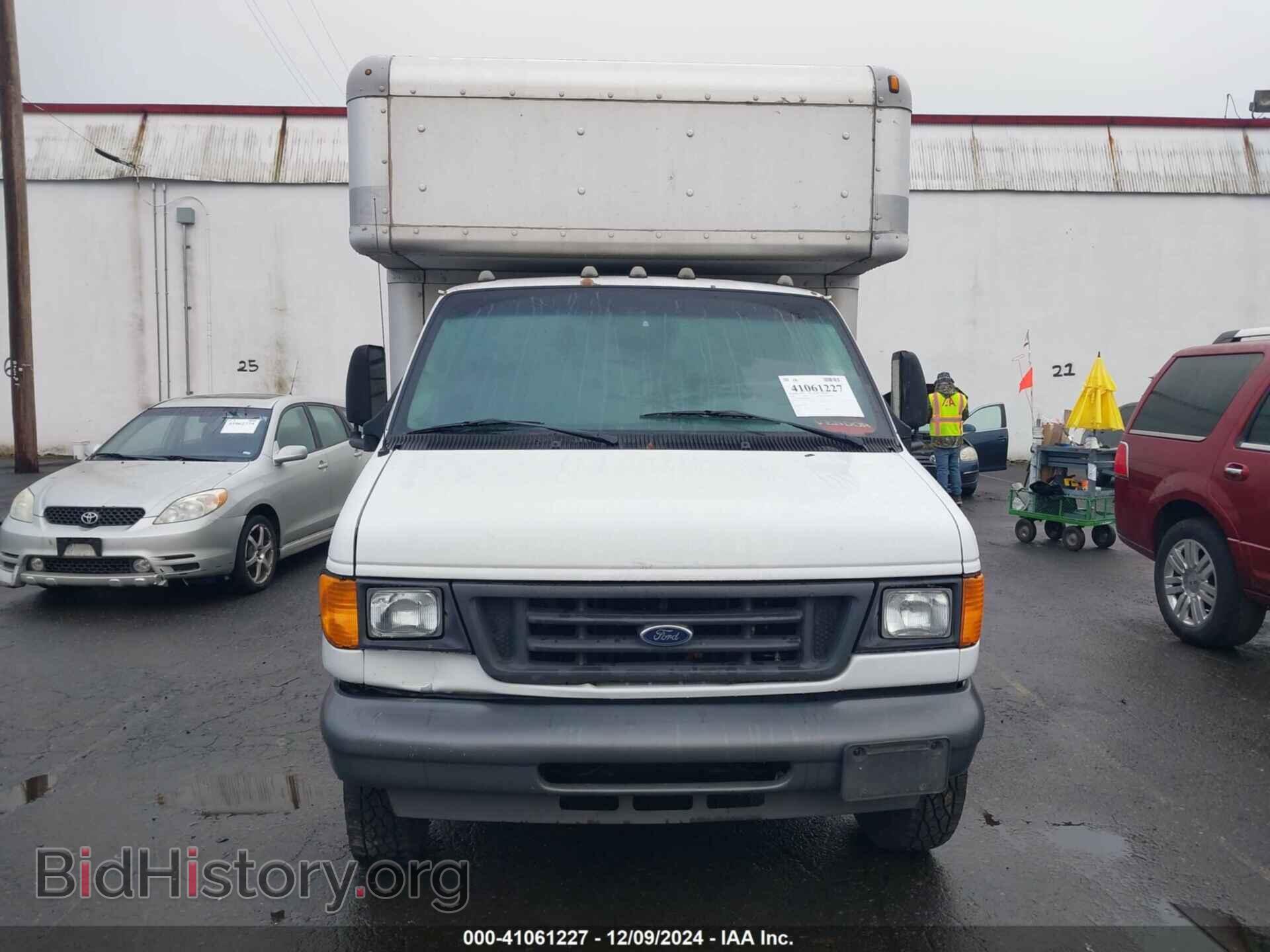 2006 FORD E-450 CUTAWAY - VIN: 1FDXE45S66DA65675 - Фото 12
