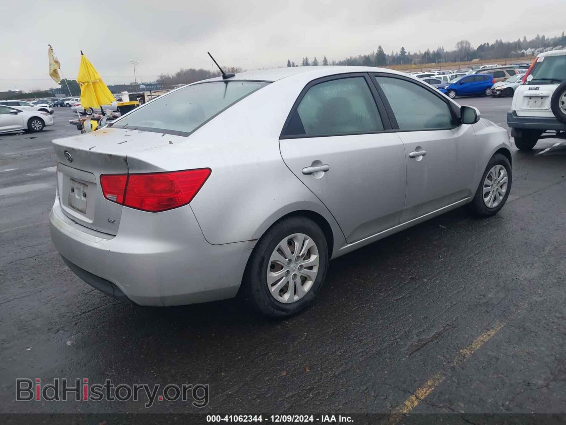 2013 KIA FORTE - VIN: KNAFU4A21D5662276 - Фото 4