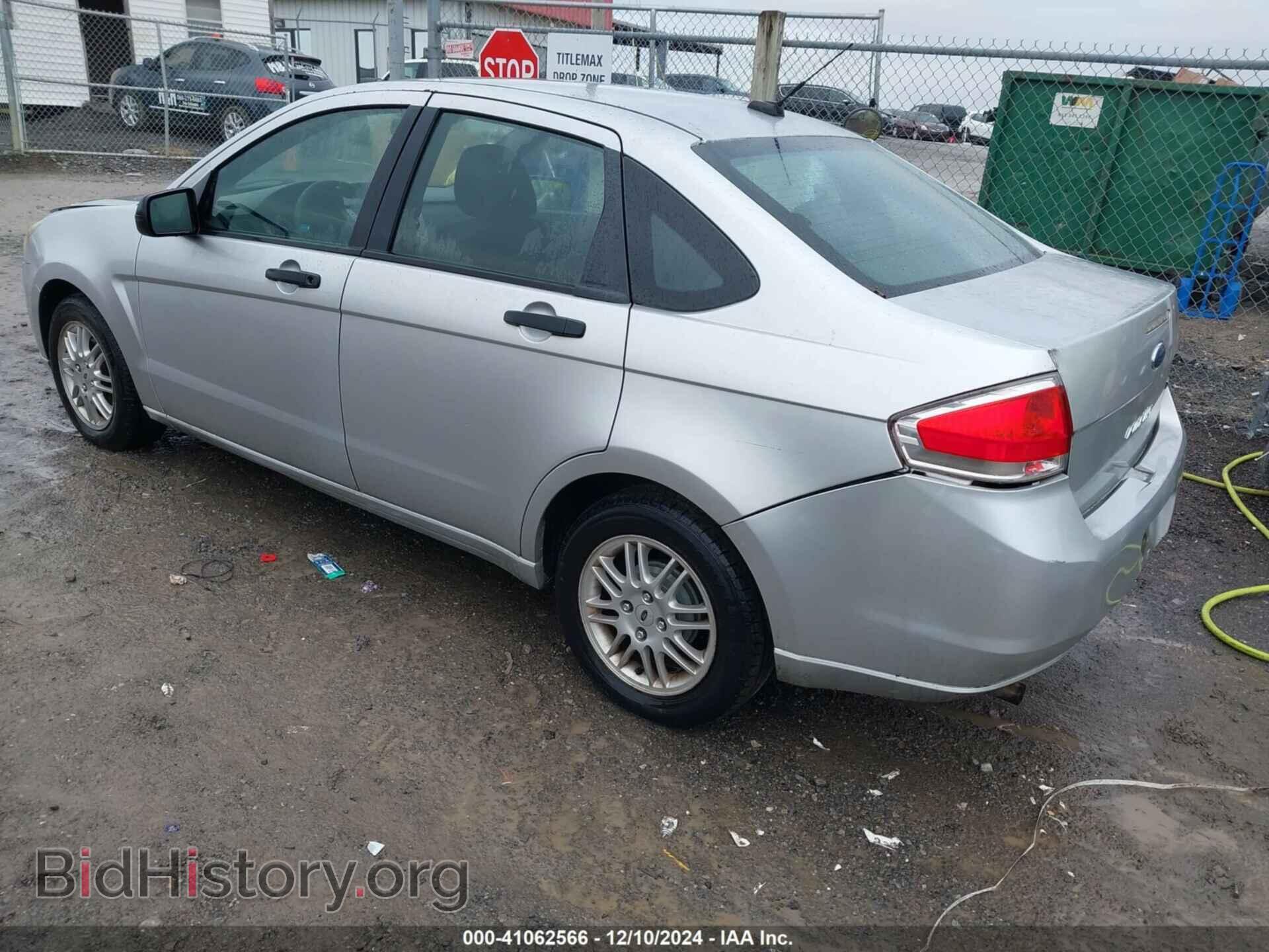 2011 FORD FOCUS - VIN: 1FAHP3FN2BW168425 - Фото 3