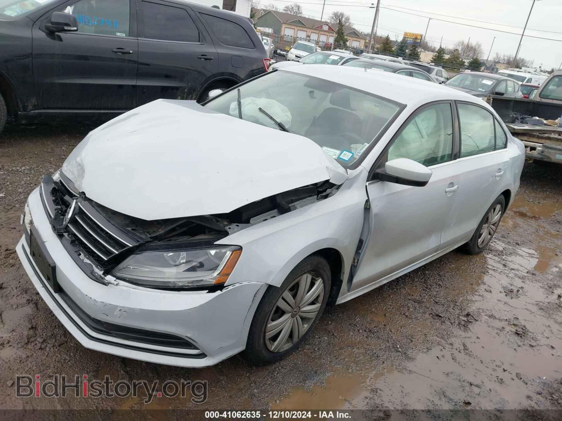 2017 VOLKSWAGEN JETTA - VIN: 3VW2B7AJ4HM397186 - Фото 2