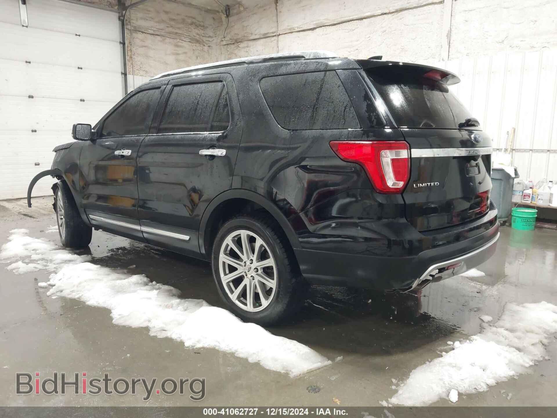 2017 FORD EXPLORER - VIN: 1FM5K8F81HGC93823 - Фото 3