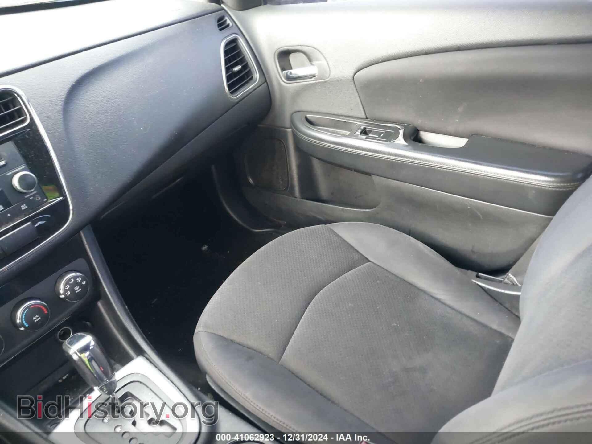 2014 CHRYSLER 200 - VIN: 1C3CCBAB7EN238085 - Фото 5