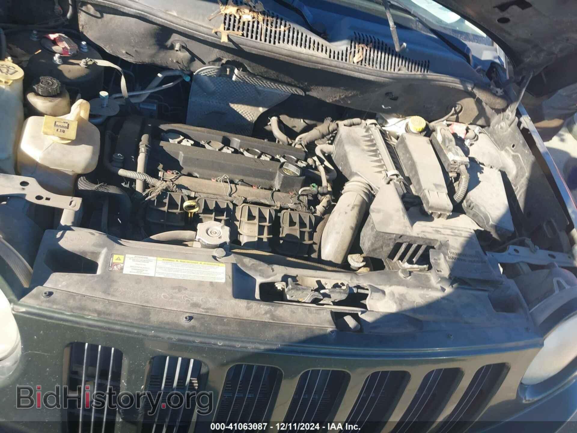 2010 JEEP COMPASS - VIN: 1J4NT4FAXAD659289 - Фото 10