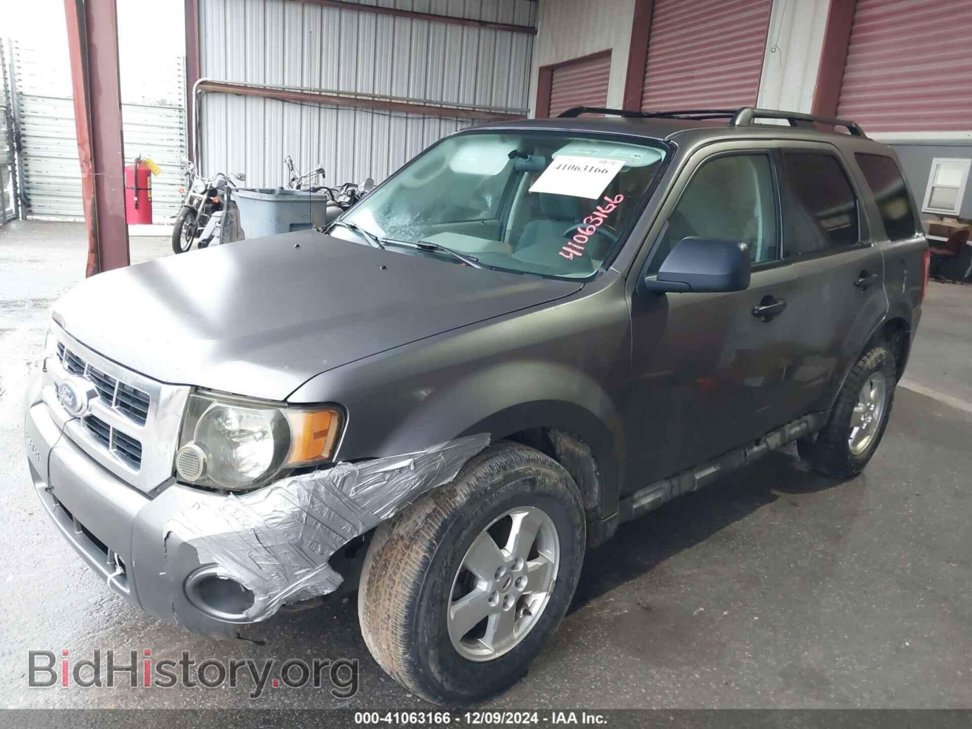 2010 FORD ESCAPE - VIN: 1FMCU0C70AKD47100 - Фото 2