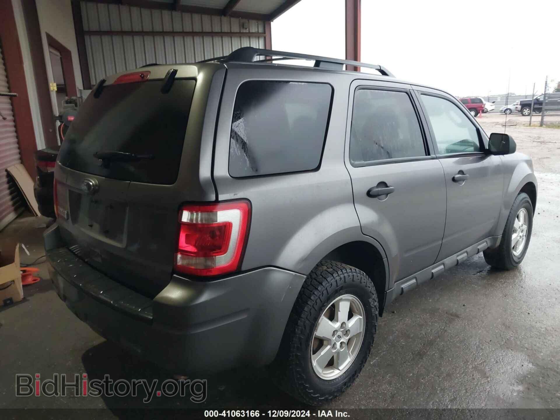 2010 FORD ESCAPE - VIN: 1FMCU0C70AKD47100 - Фото 4