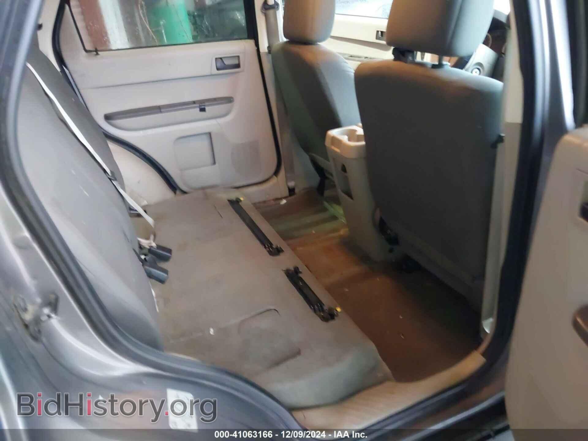 2010 FORD ESCAPE - VIN: 1FMCU0C70AKD47100 - Фото 8