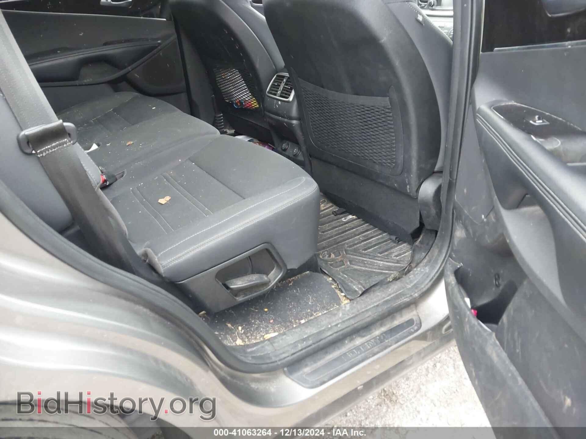 2018 KIA SORENTO - VIN: 5XYPGDA38JG412253 - Фото 8