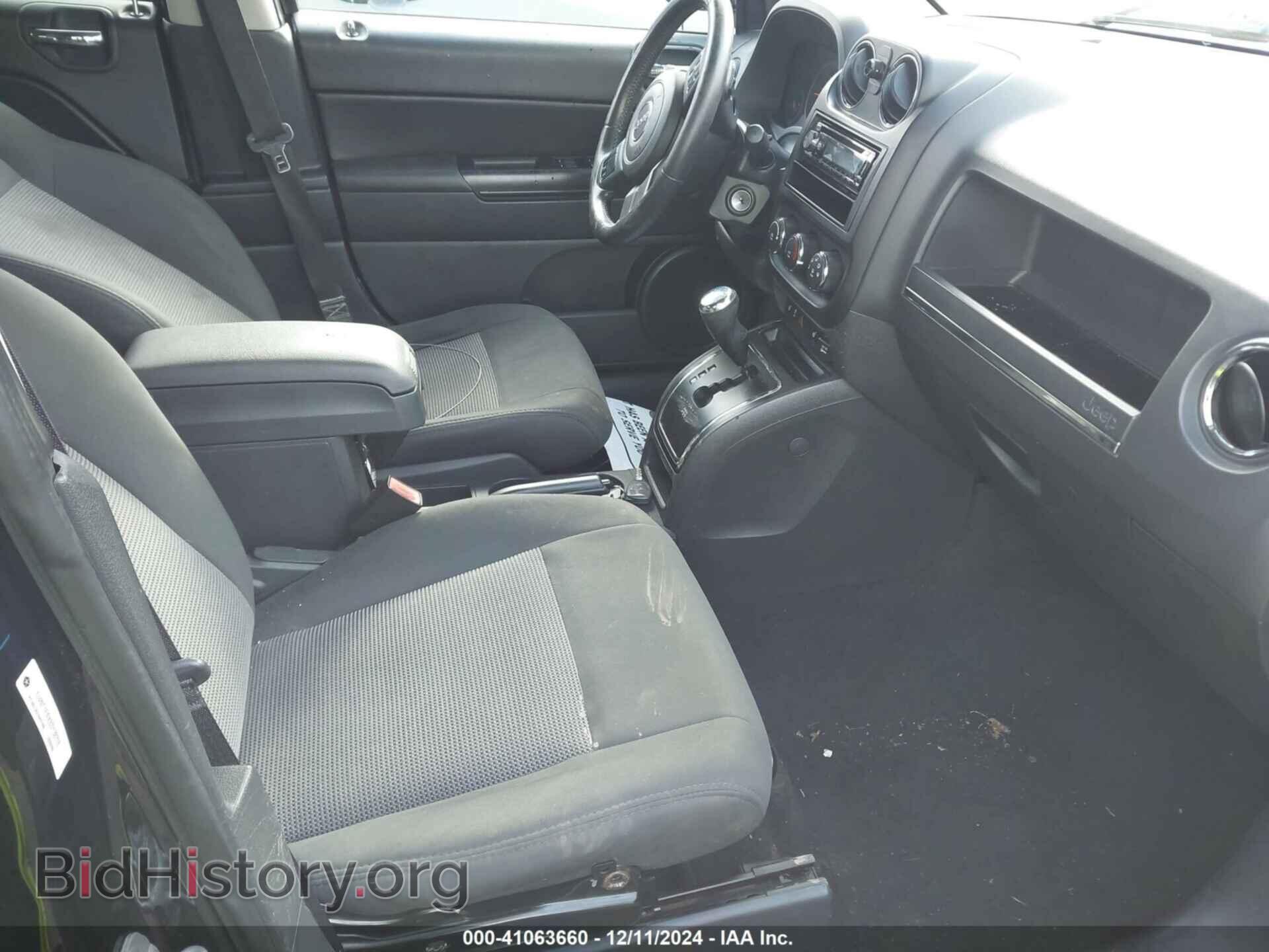 2011 JEEP COMPASS - VIN: 1J4NT1FAXBD138718 - Фото 5