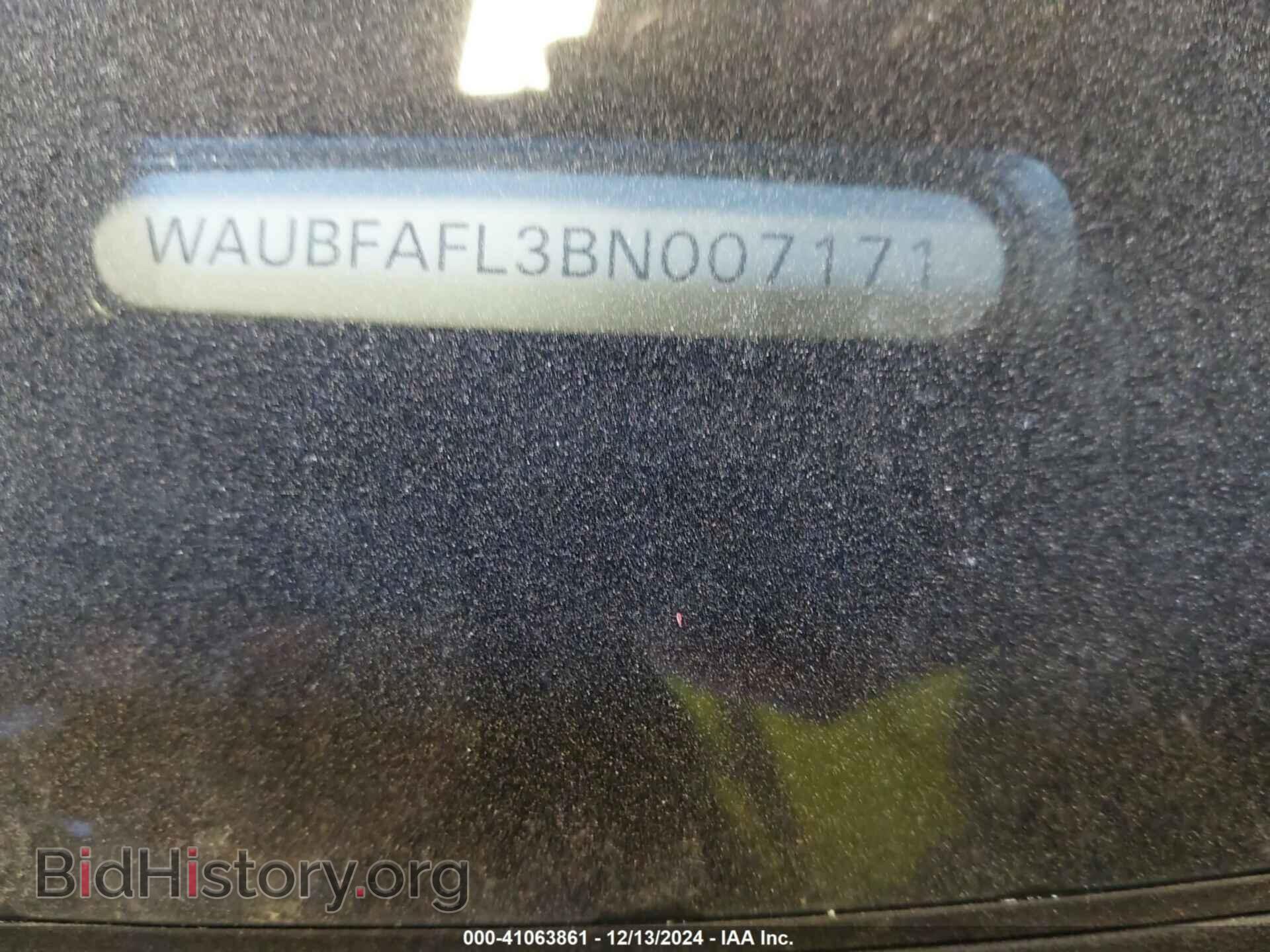 2011 AUDI A4 - VIN: WAUBFAFL3BN007171 - Фото 9