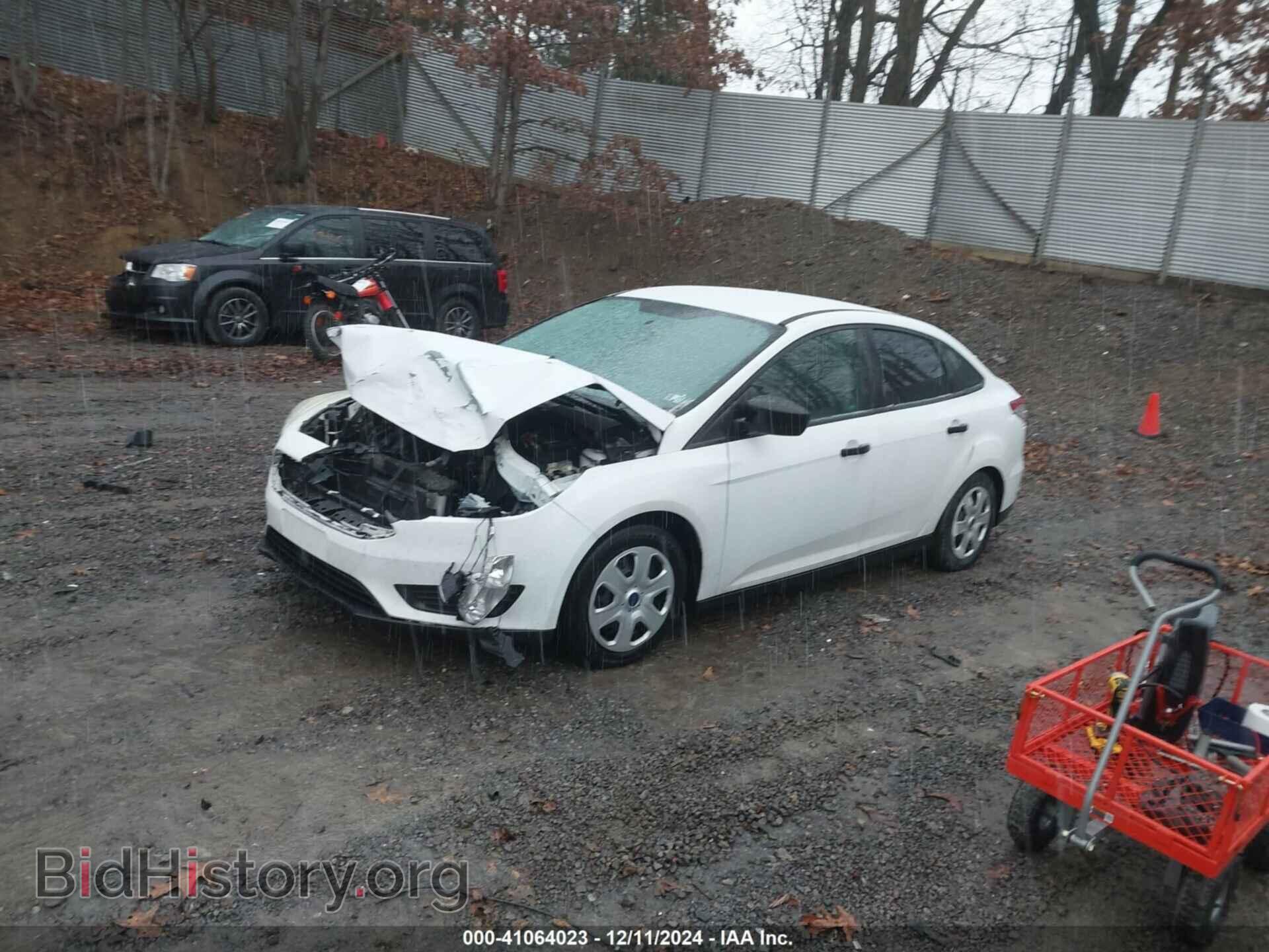 2015 FORD FOCUS - VIN: 1FADP3E22FL229382 - Фото 2