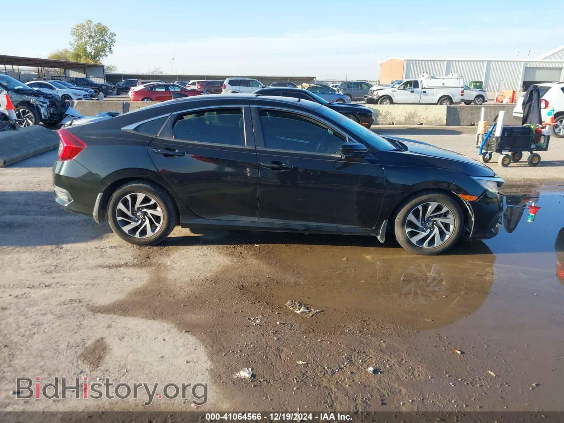 2017 HONDA CIVIC - VIN: 19XFC2F75HE081808 - Photo 13