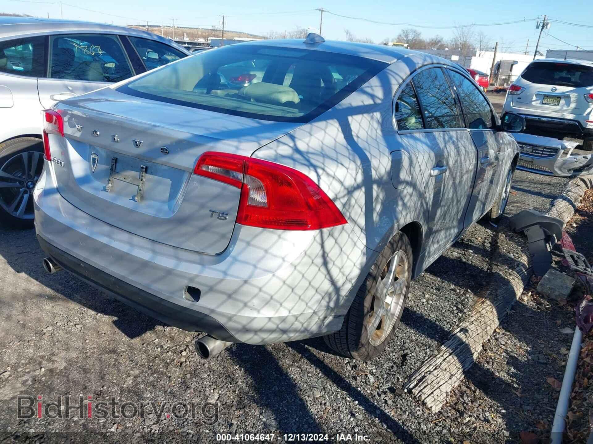 2012 VOLVO S60 - VIN: YV1622FSXC2092178 - Фото 4