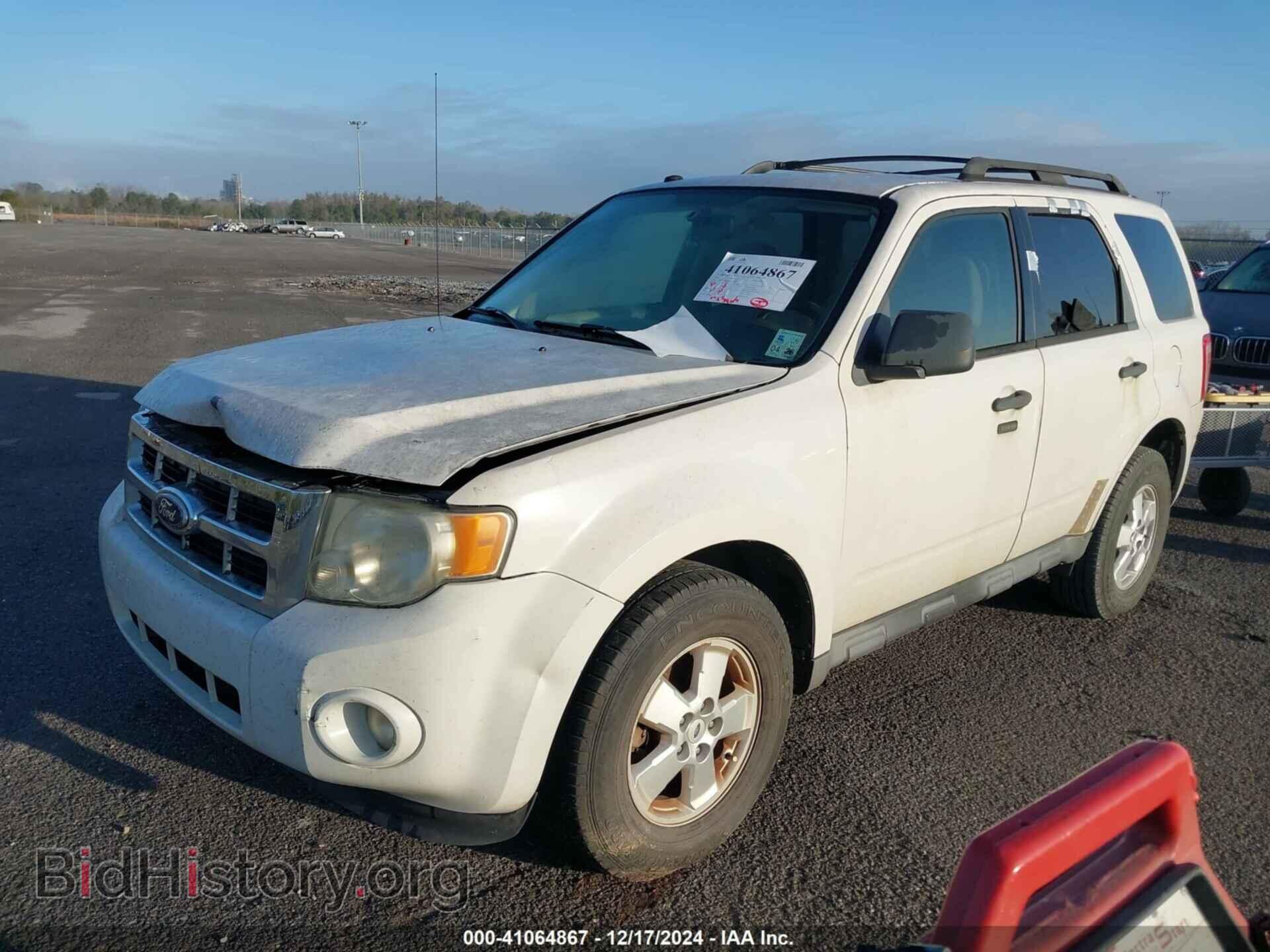 2010 FORD ESCAPE - VIN: 1FMCU0DG2AKD42625 - Фото 2