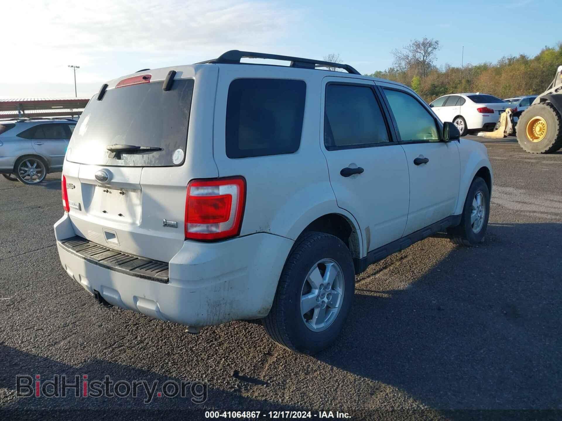2010 FORD ESCAPE - VIN: 1FMCU0DG2AKD42625 - Фото 4