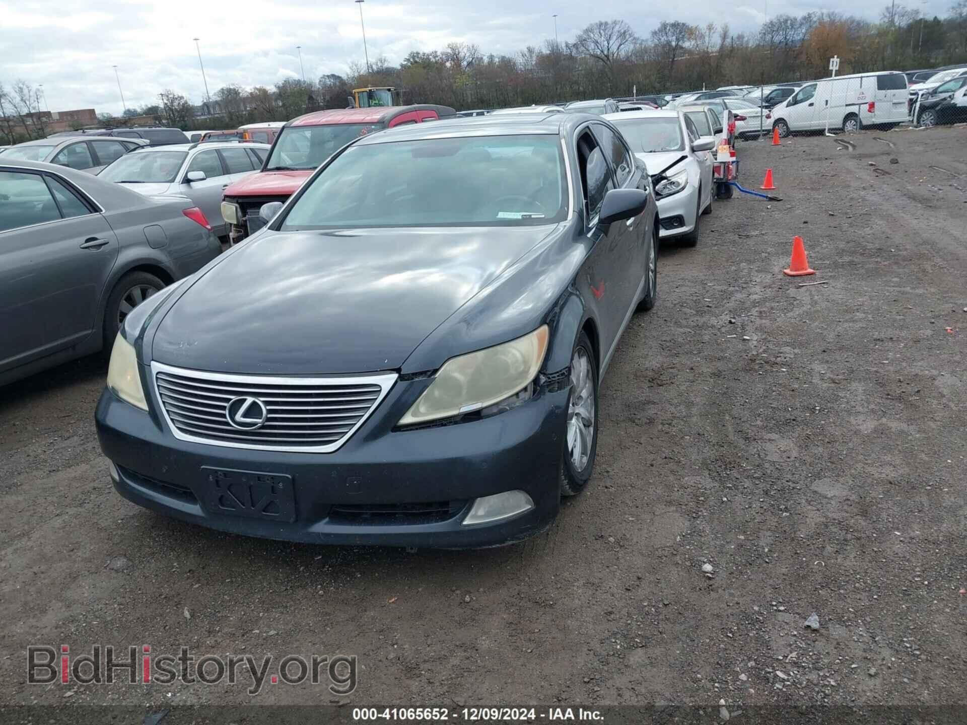 2009 LEXUS LS 460 - VIN: JTHBL46F195087814 - Photo 2