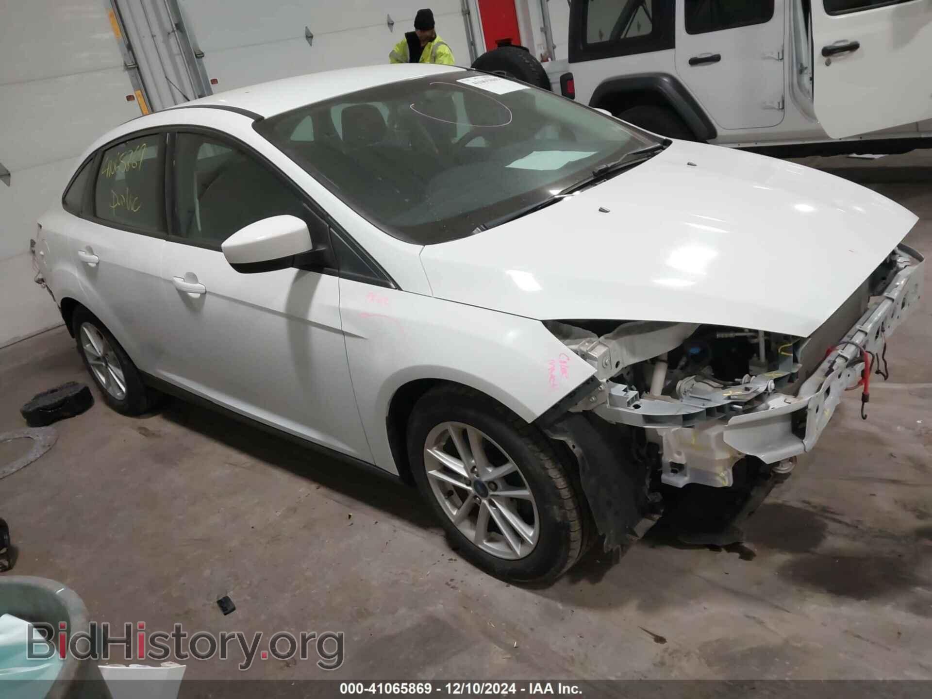 Photo 1FADP3F28JL237560 - FORD FOCUS 2018