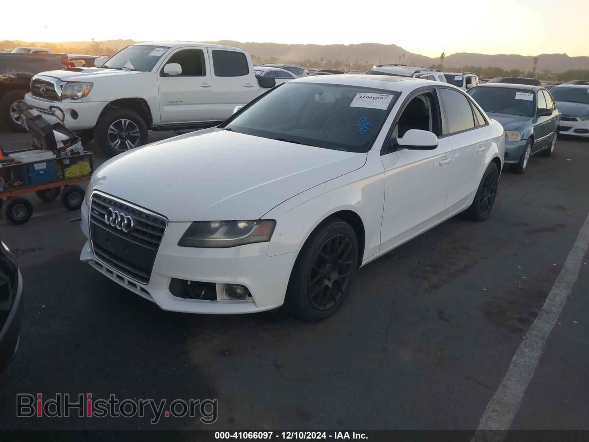 2010 AUDI A4 - VIN: WAUBFAFL9AN063193 - Фото 2