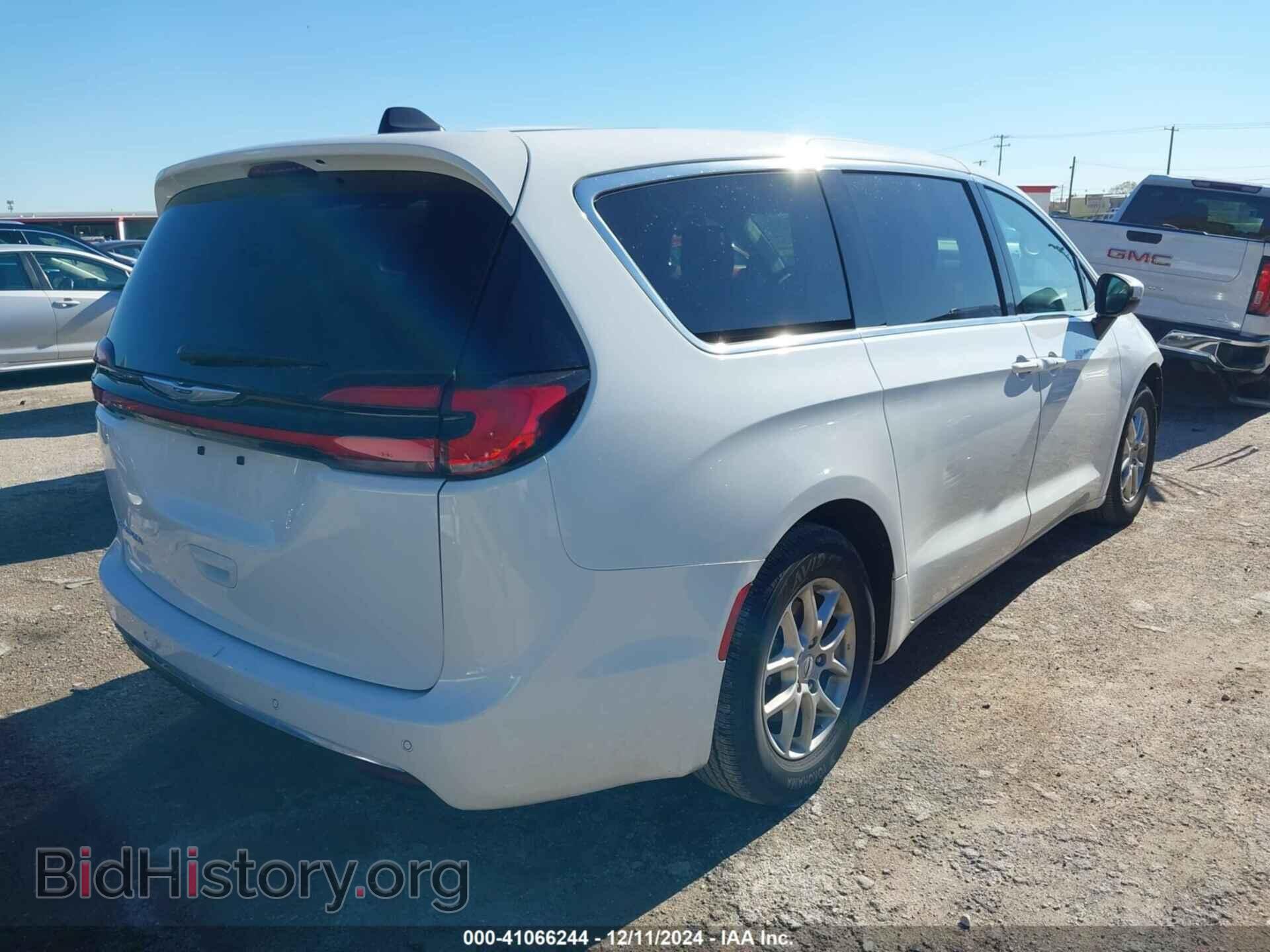 2023 CHRYSLER PACIFICA - VIN: 2C4RC1BG5PR625217 - Фото 4