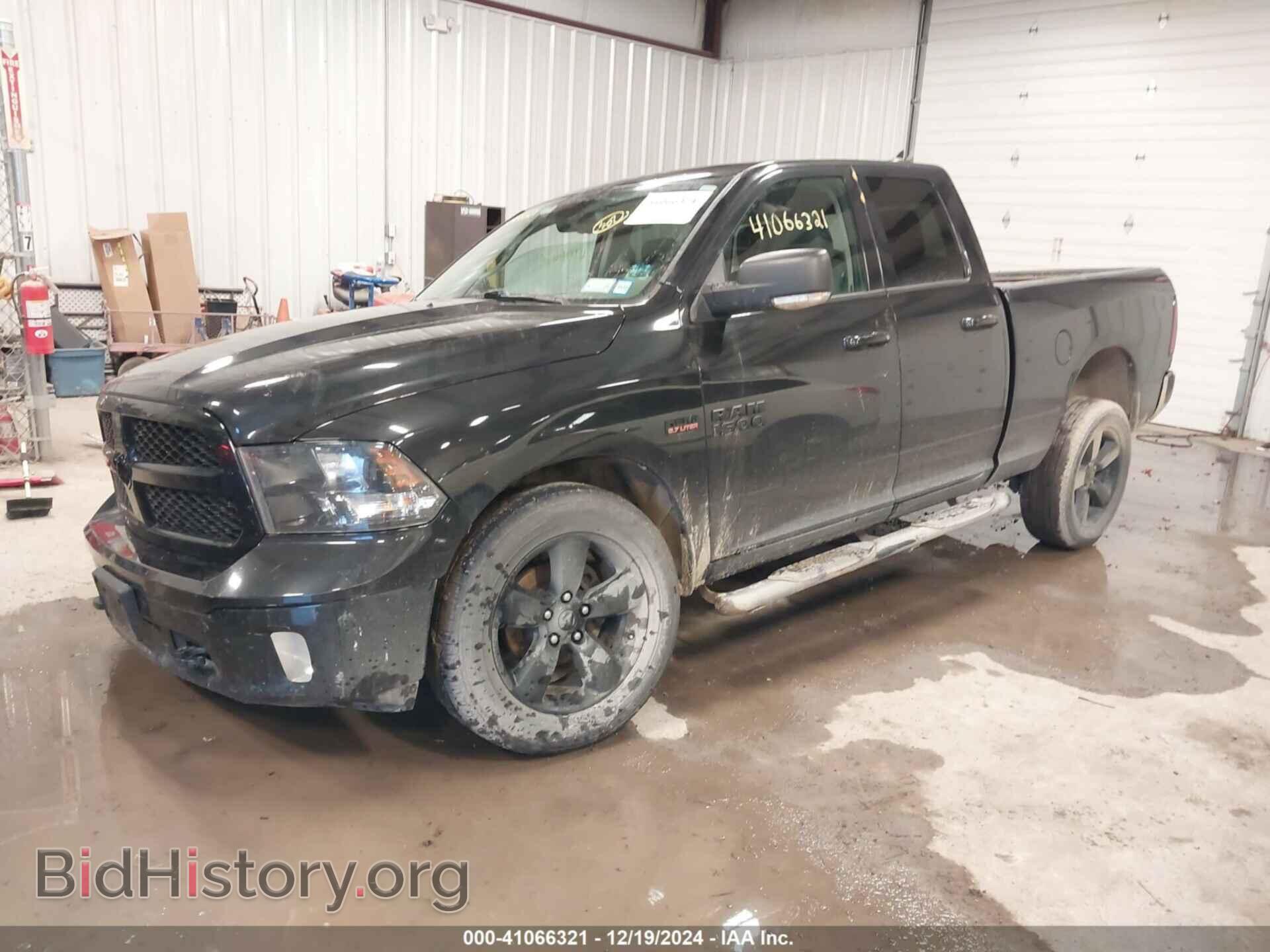 2018 RAM 1500 - VIN: 1C6RR7GTXJS137465 - Фото 2
