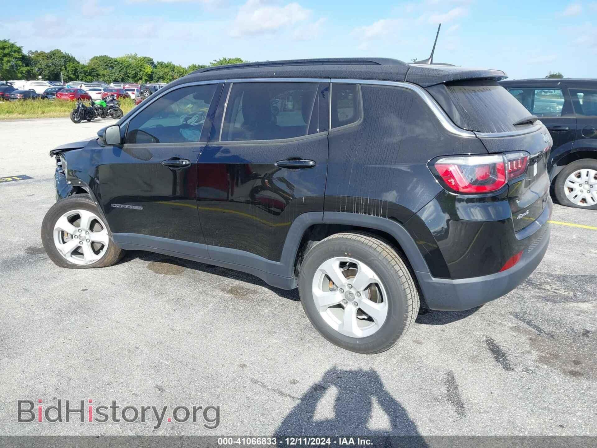 2019 JEEP COMPASS - VIN: 3C4NJDBB9KT596823 - Фото 3