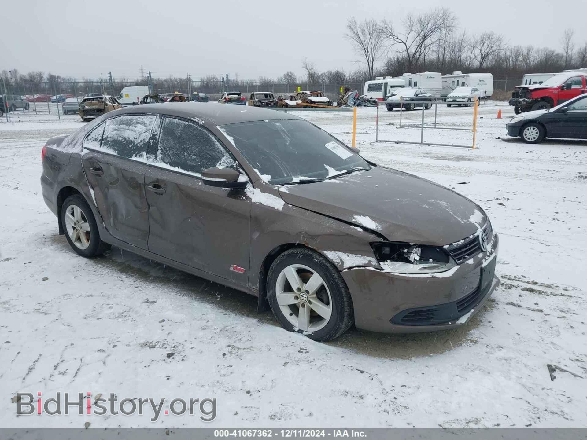 Фотография 3VWLL7AJ6BM079675 - VOLKSWAGEN JETTA 2011