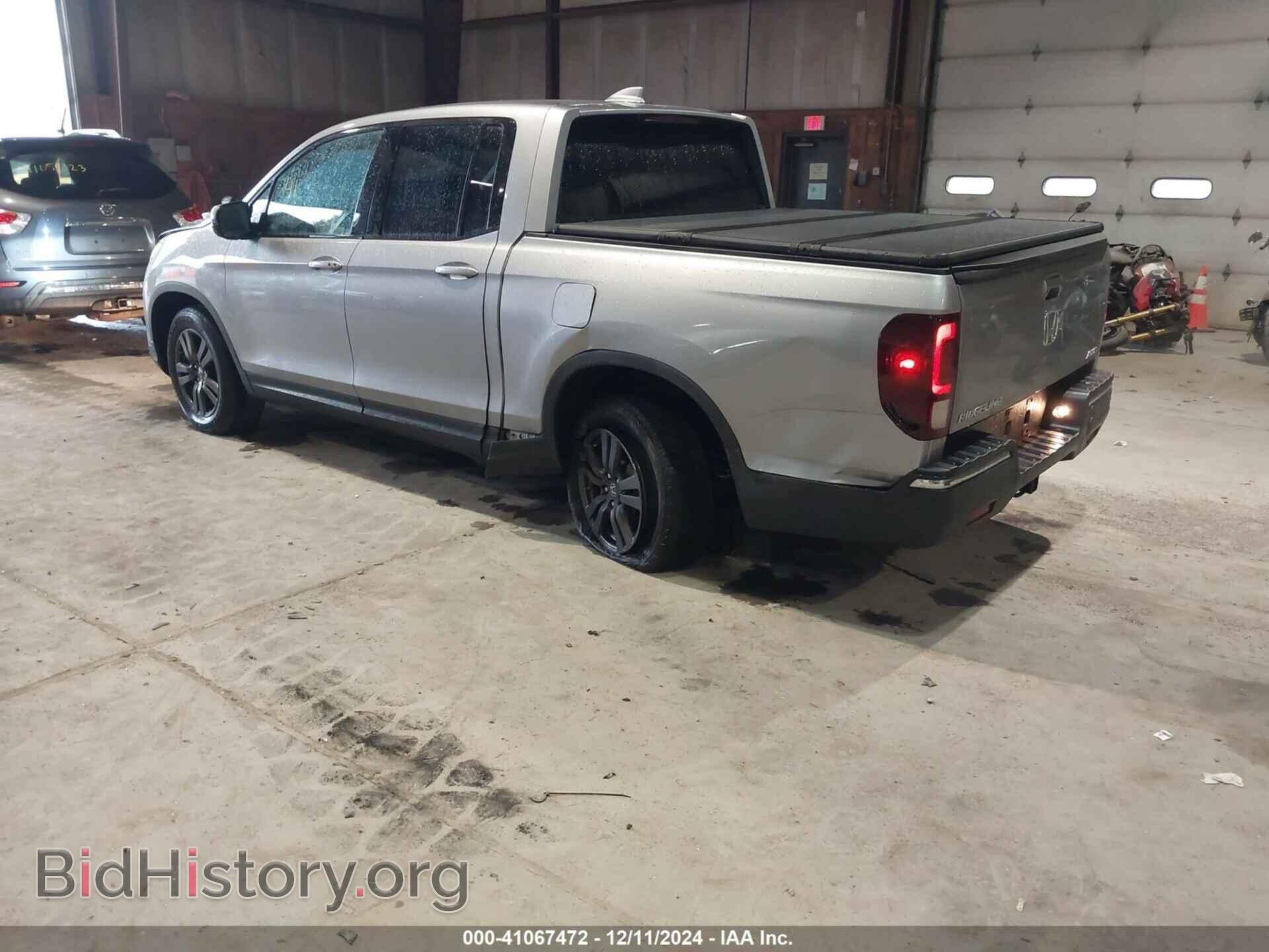 2019 HONDA RIDGELINE - VIN: 5FPYK3F15KB002000 - Фото 3