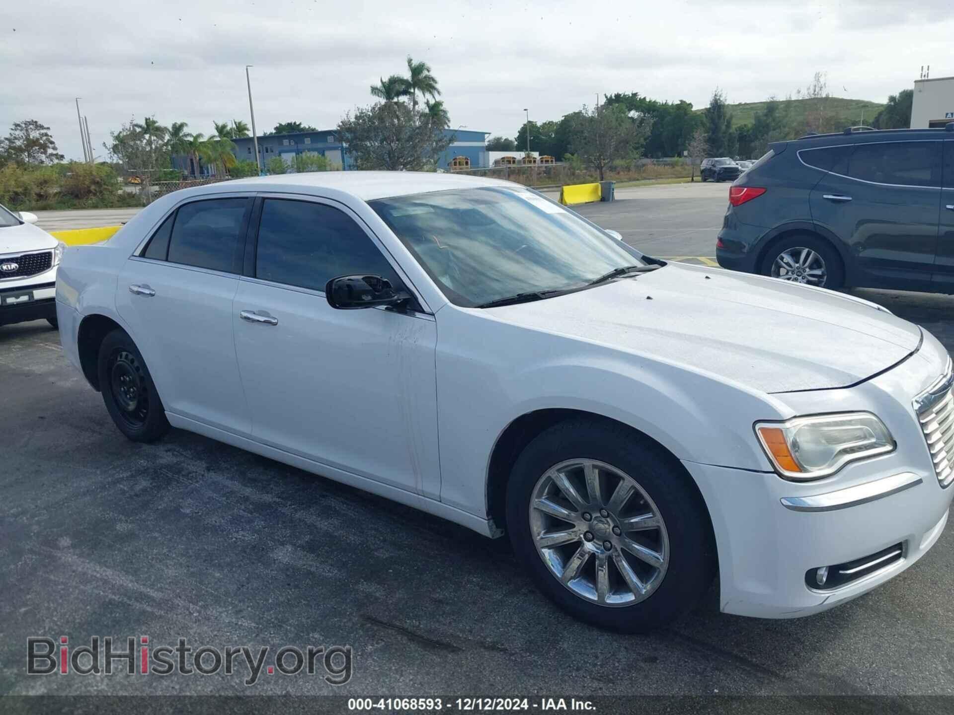2011 CHRYSLER 300 - VIN: 2C3CA5CG7BH547026 - Фото 6
