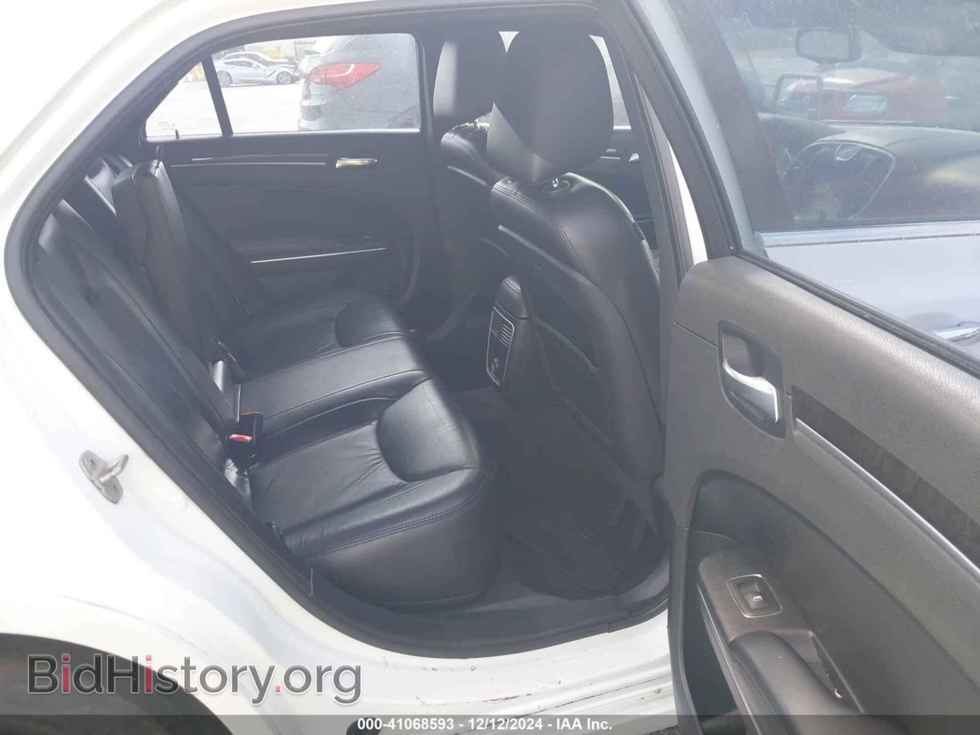 2011 CHRYSLER 300 - VIN: 2C3CA5CG7BH547026 - Фото 8
