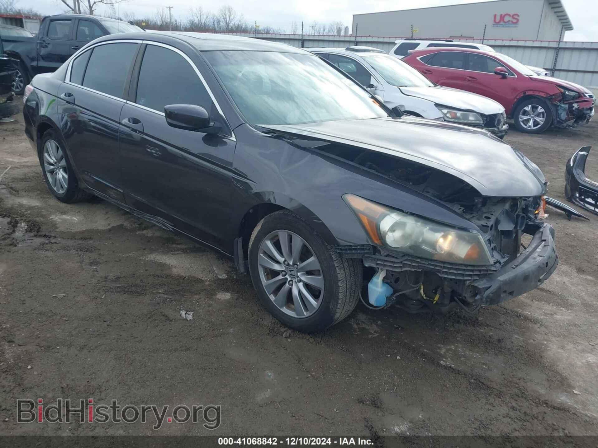 Photo 1HGCP2F85BA139590 - HONDA ACCORD 2011
