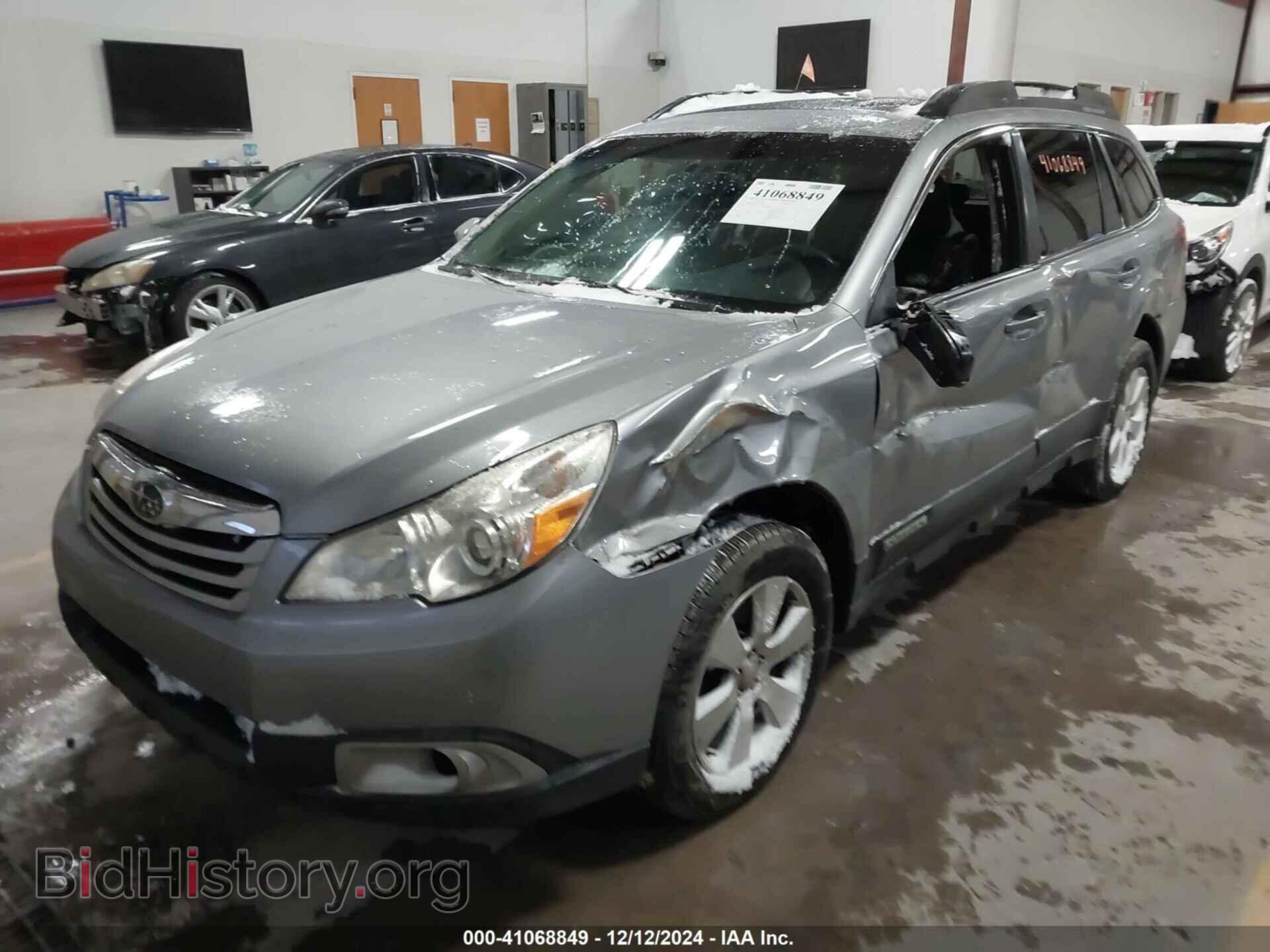 2011 SUBARU OUTBACK - VIN: 4S4BREGC5B2311020 - Фото 2
