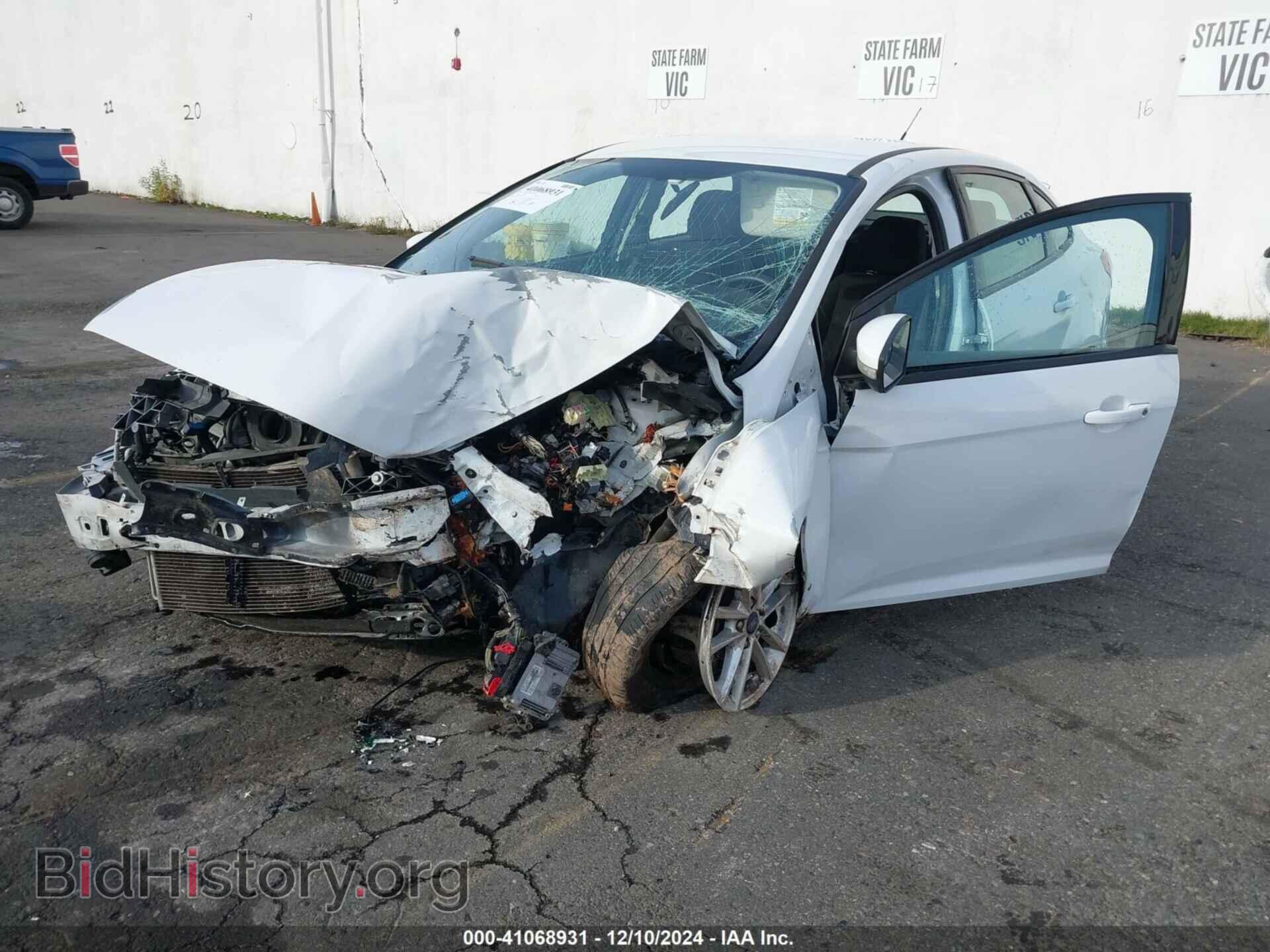 2016 FORD FOCUS - VIN: 1FADP3F20GL332154 - Photo 2