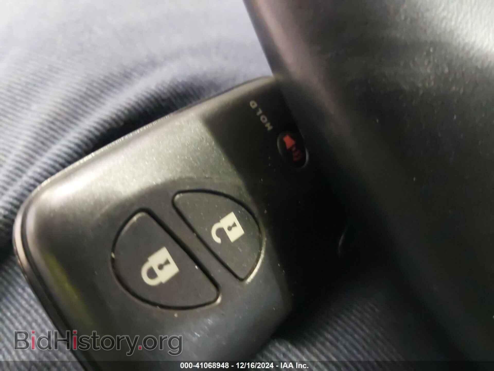 2014 LEXUS CT 200H - VIN: JTHKD5BH4E2201634 - Фото 11