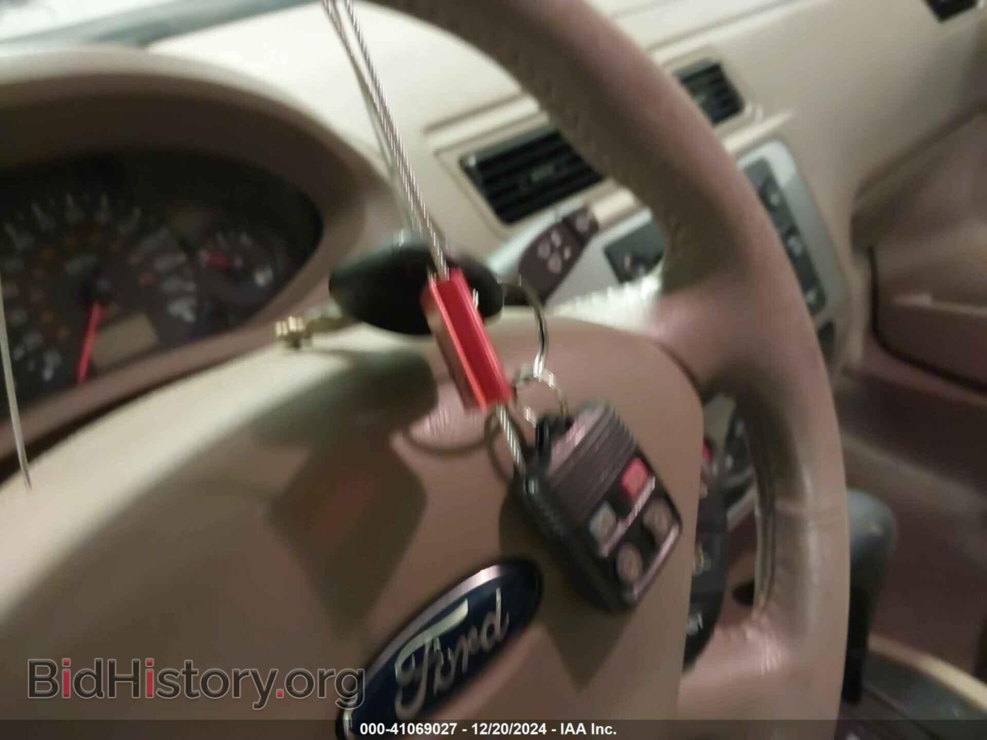 2007 FORD FOCUS - VIN: 1FAFP34N07W128782 - Фото 11