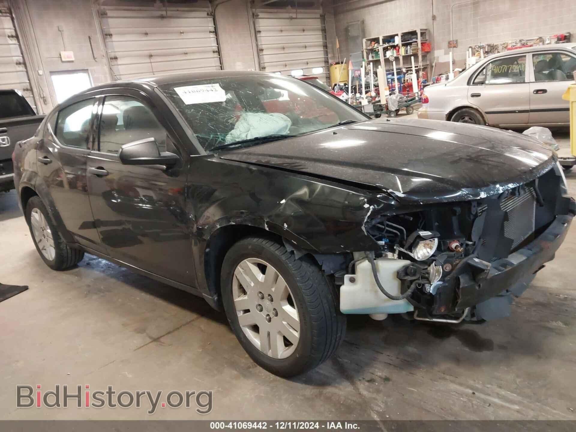 Photo 1B3BD4FB1BN525105 - DODGE AVENGER 2011