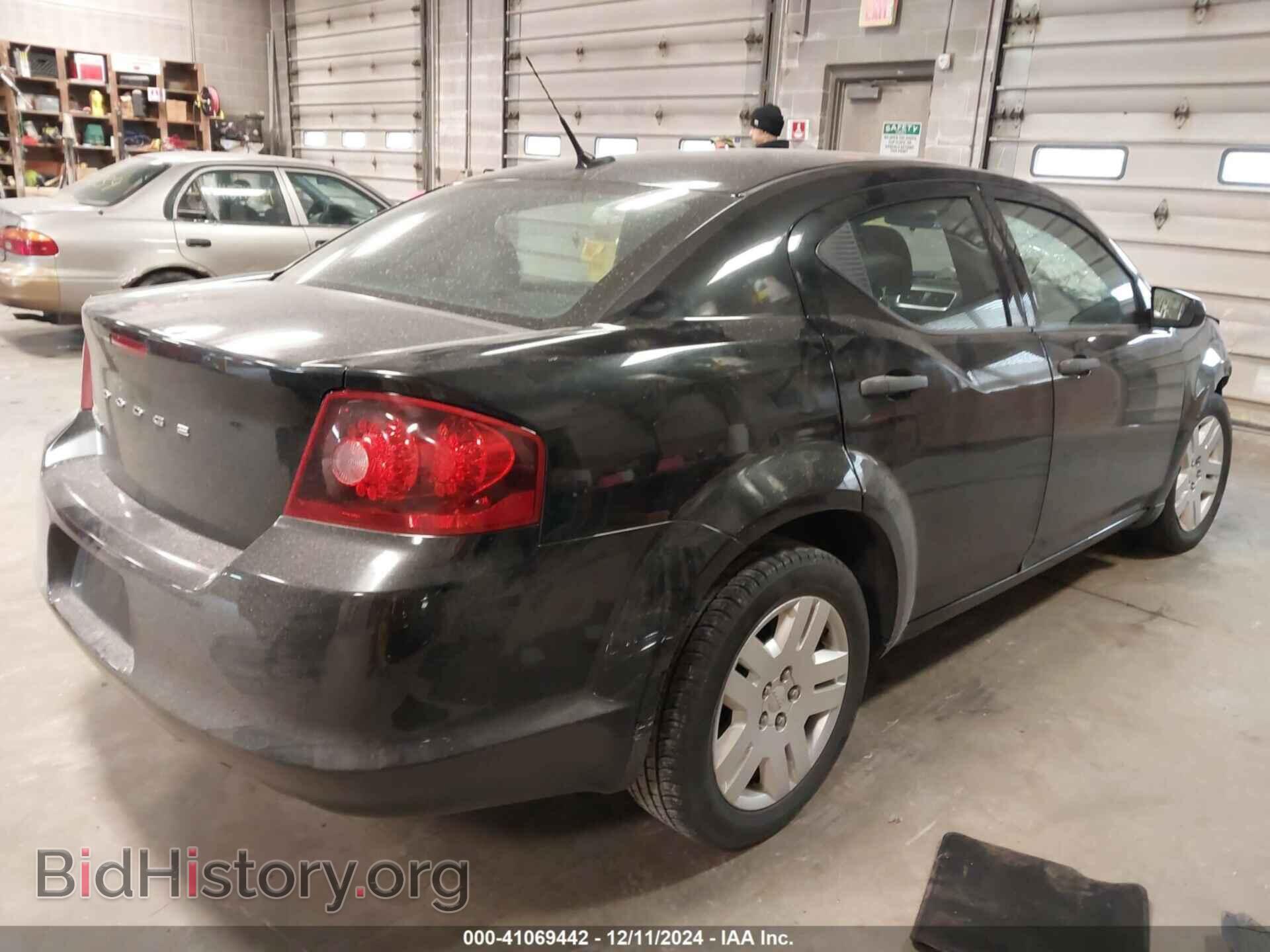 2011 DODGE AVENGER - VIN: 1B3BD4FB1BN525105 - Photo 4