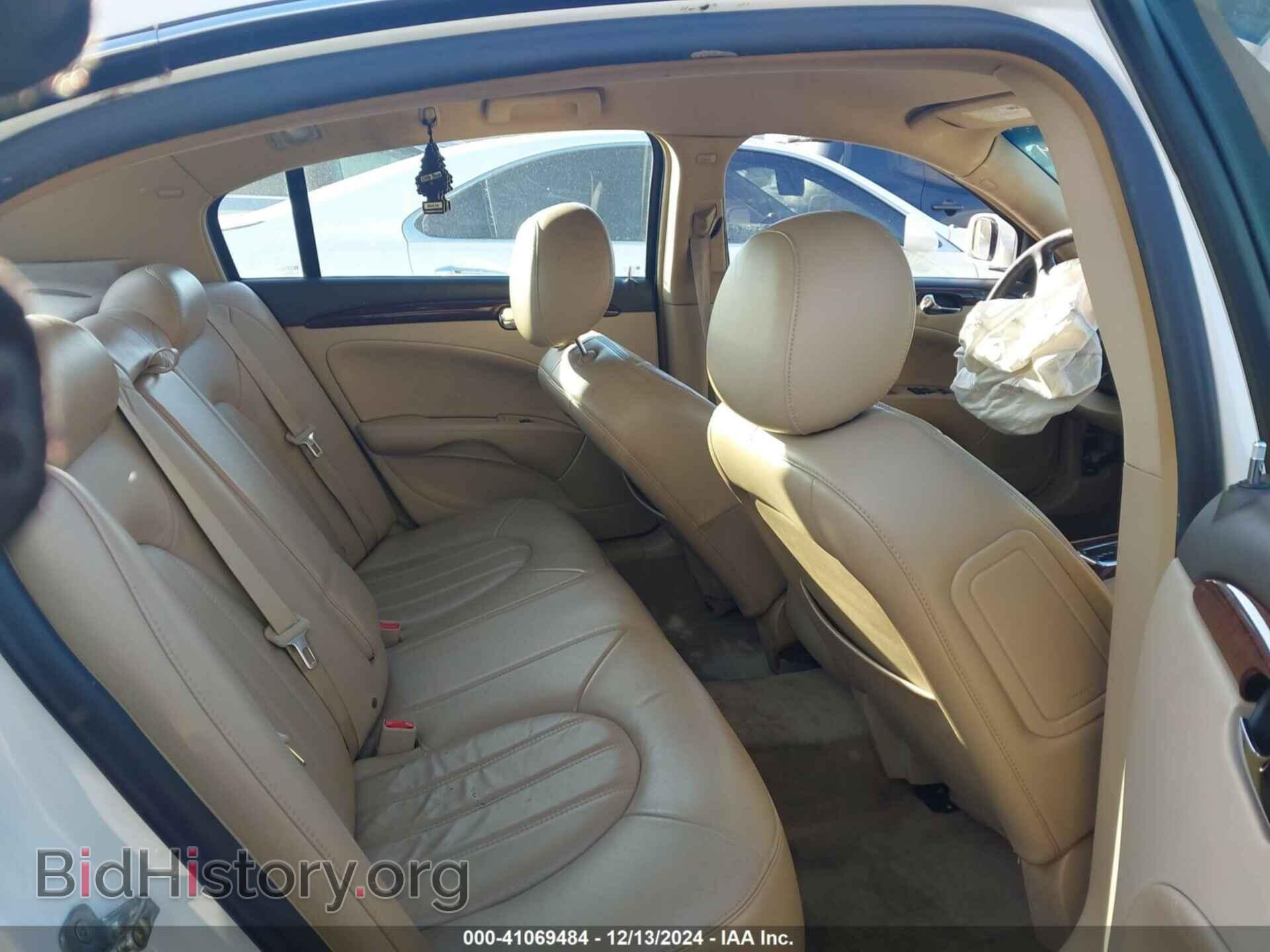 2011 BUICK LUCERNE - VIN: 1G4HC5EM2BU127438 - Фото 8