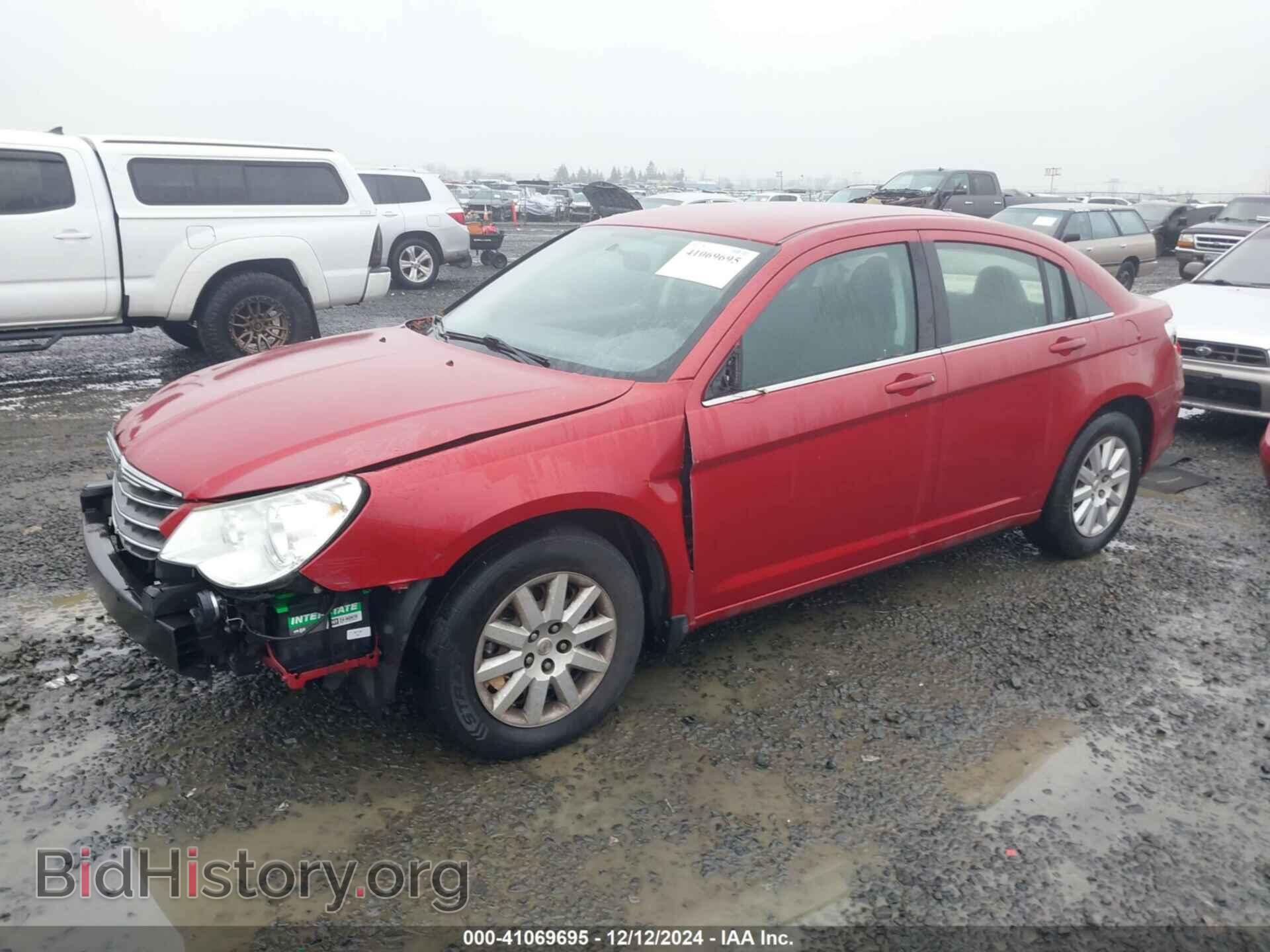 2010 CHRYSLER SEBRING - VIN: 1C3CC4FBXAN219903 - Фото 2